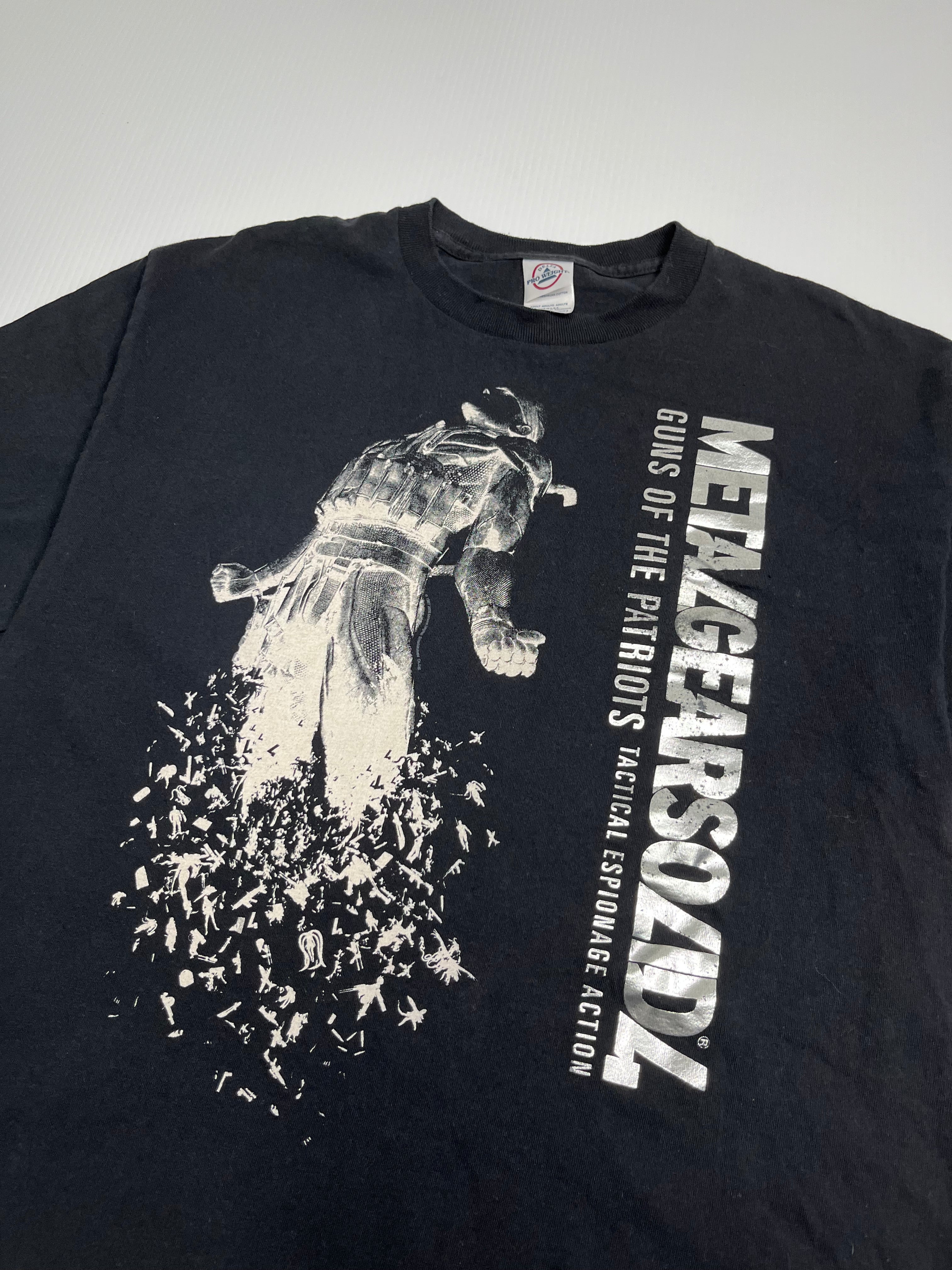 2008 Metal Gear Solid 4 Graphic Tee L