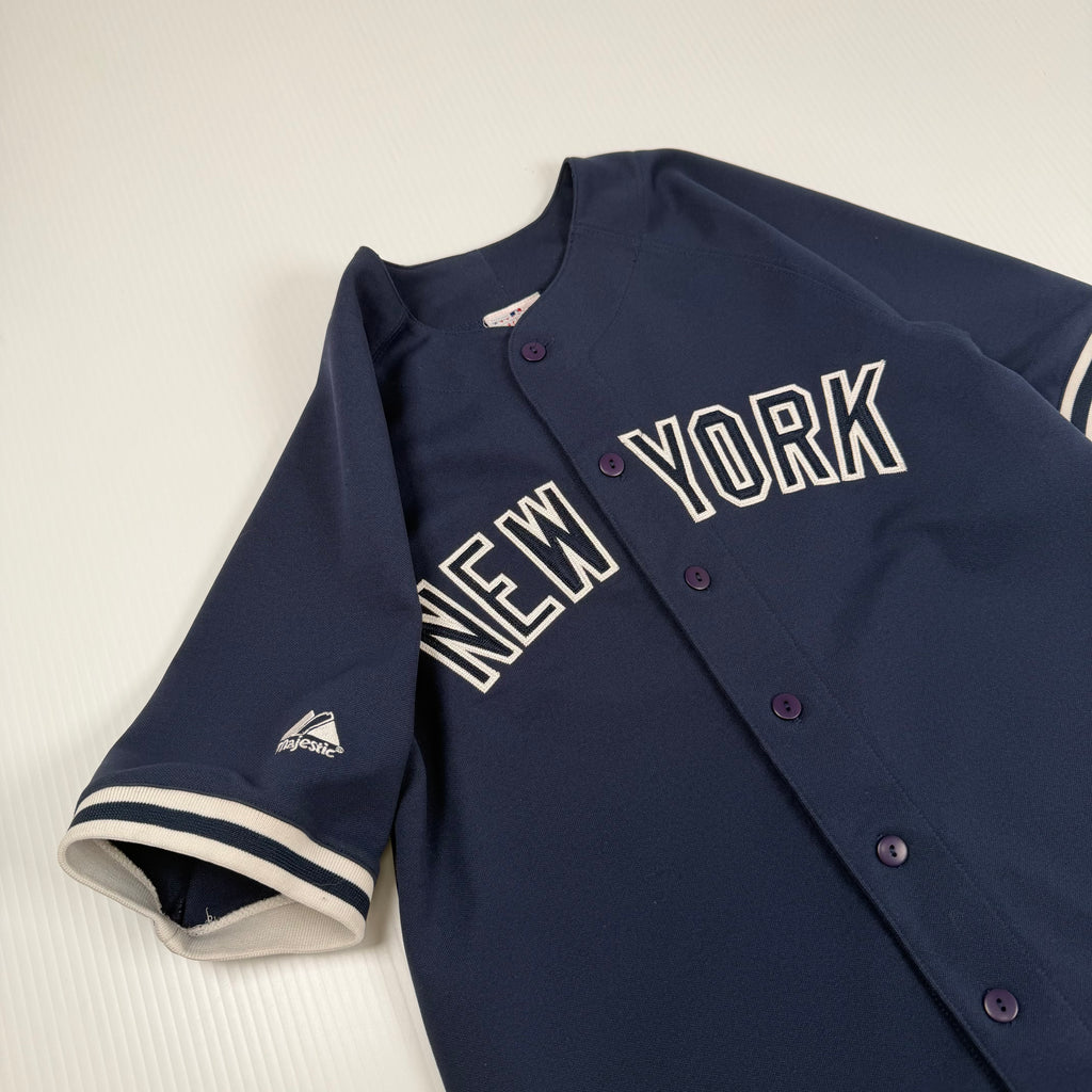 Vintage Majestic New York Yankees Derek Jeter Jersey Youth L
