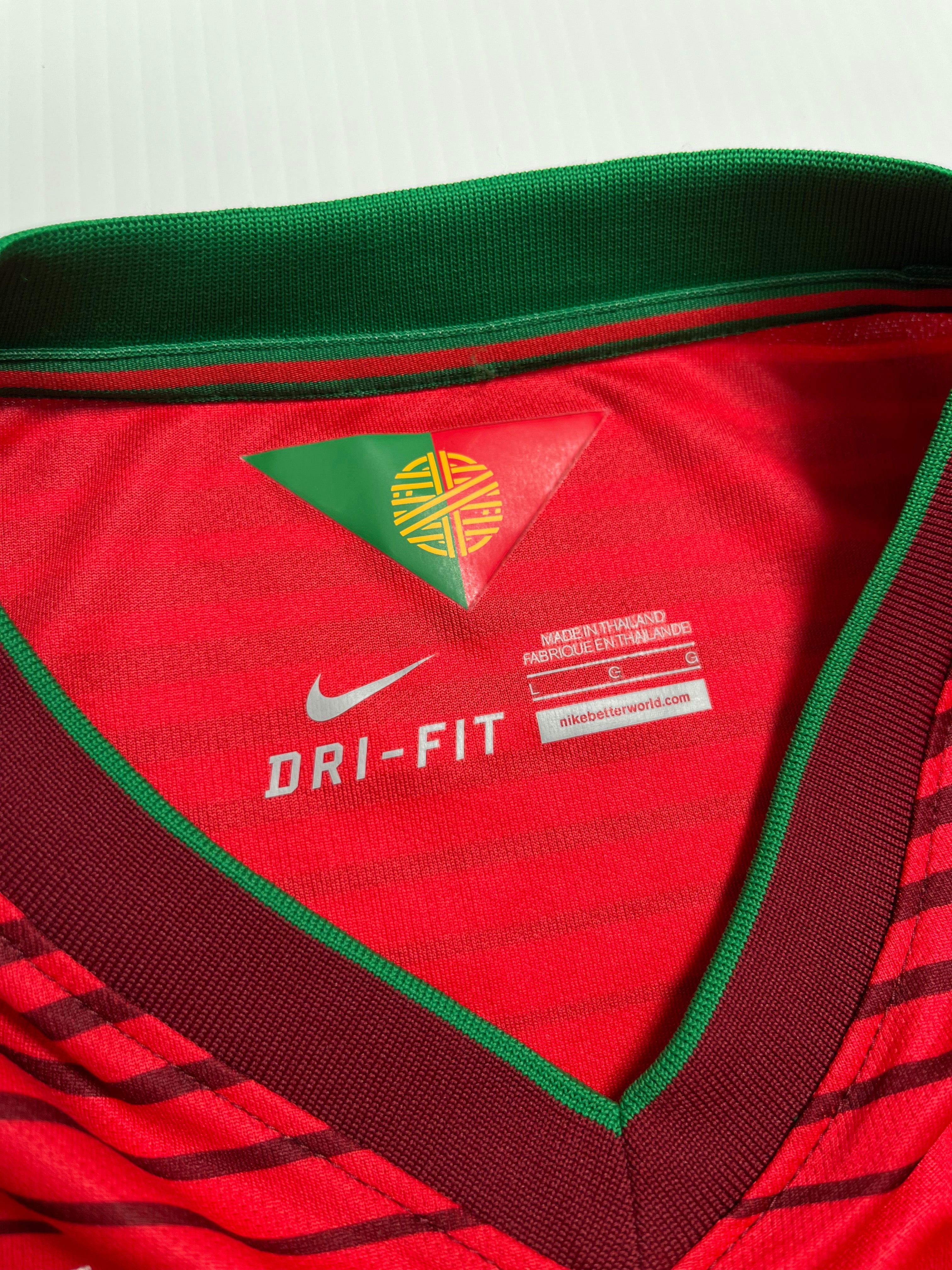 2014 Portugal Nike Home Jersey Women's L