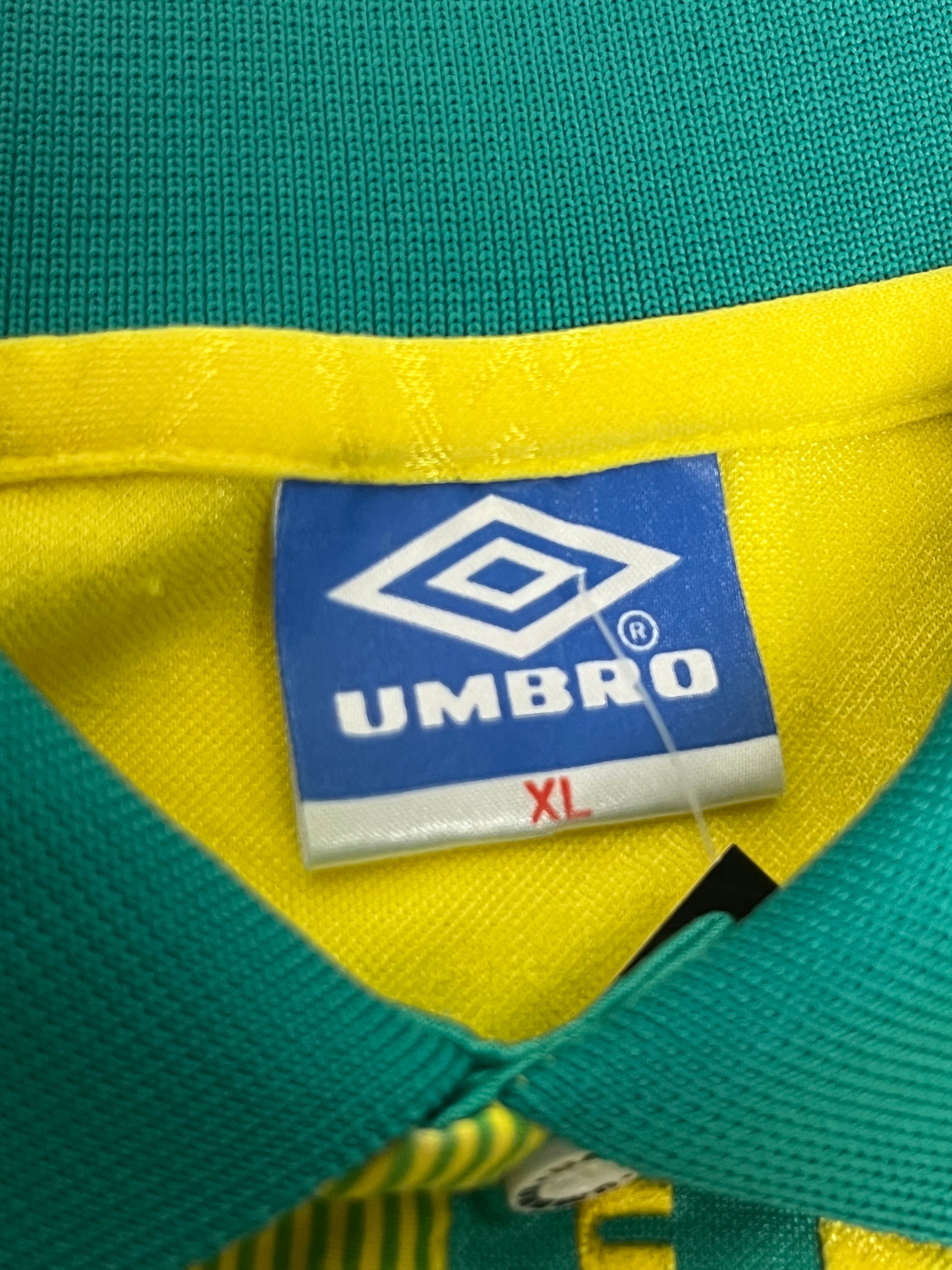 90’s Umbro template Football Kit XL