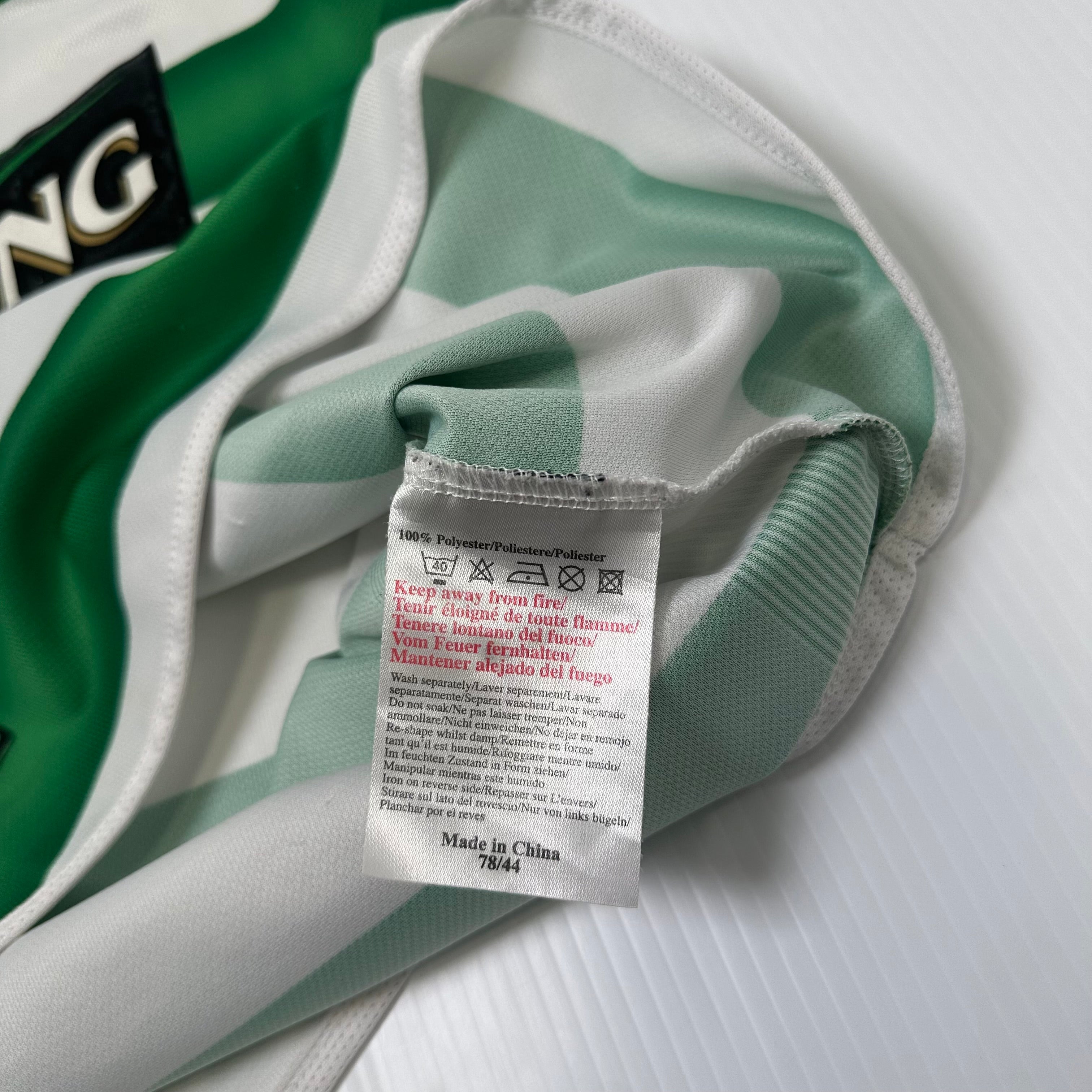 2003-04 Umbro Celtic FC #21 Home Kit S