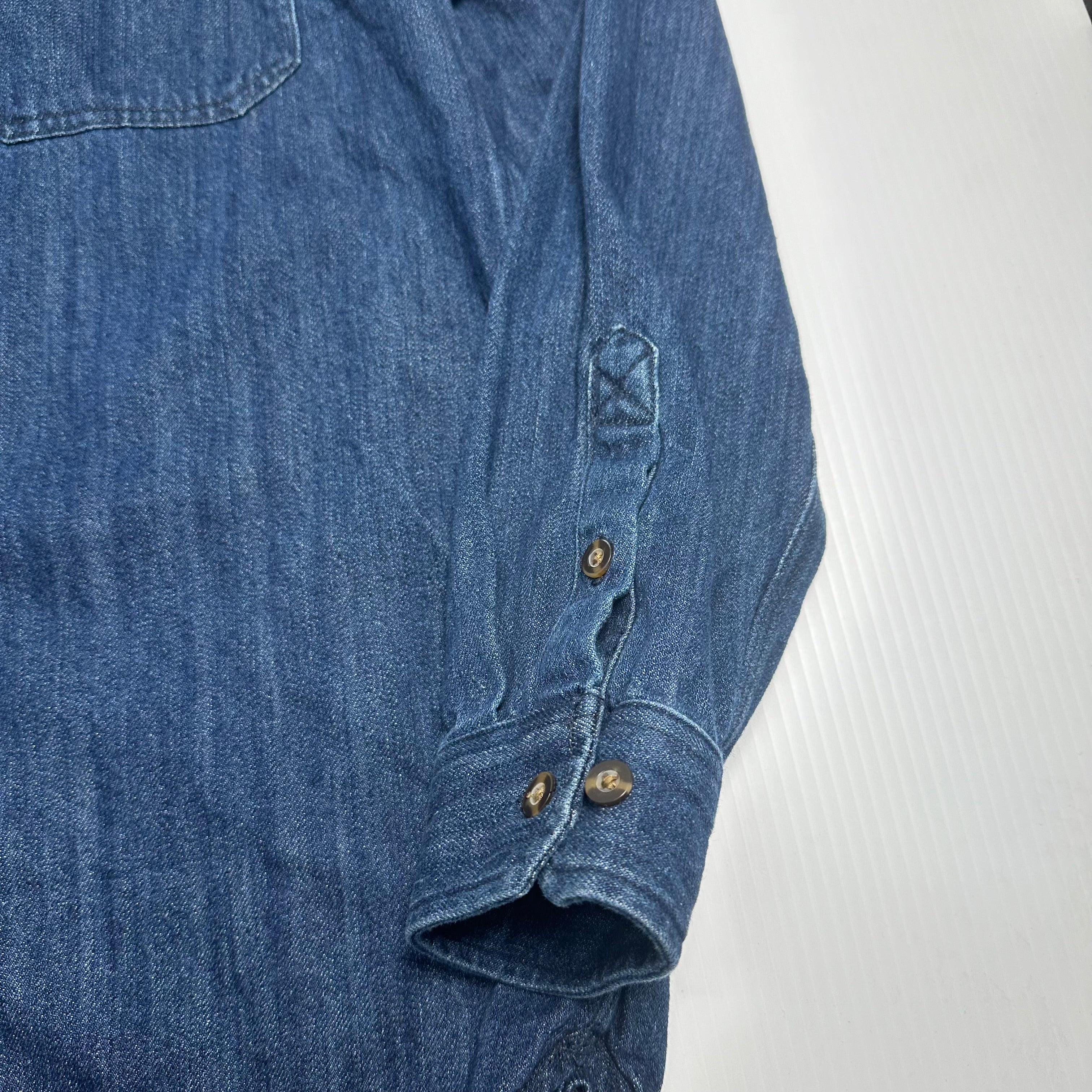 Carhartt Dark Denim Loose Fit Button-Up M