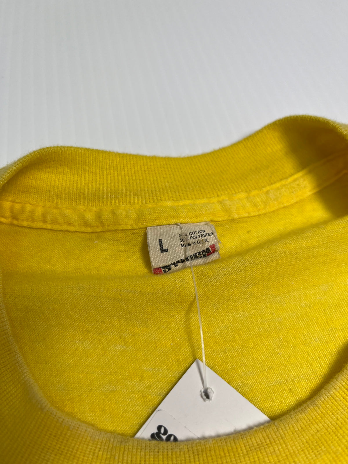 Vintage Walt Disney Home Video Tee L