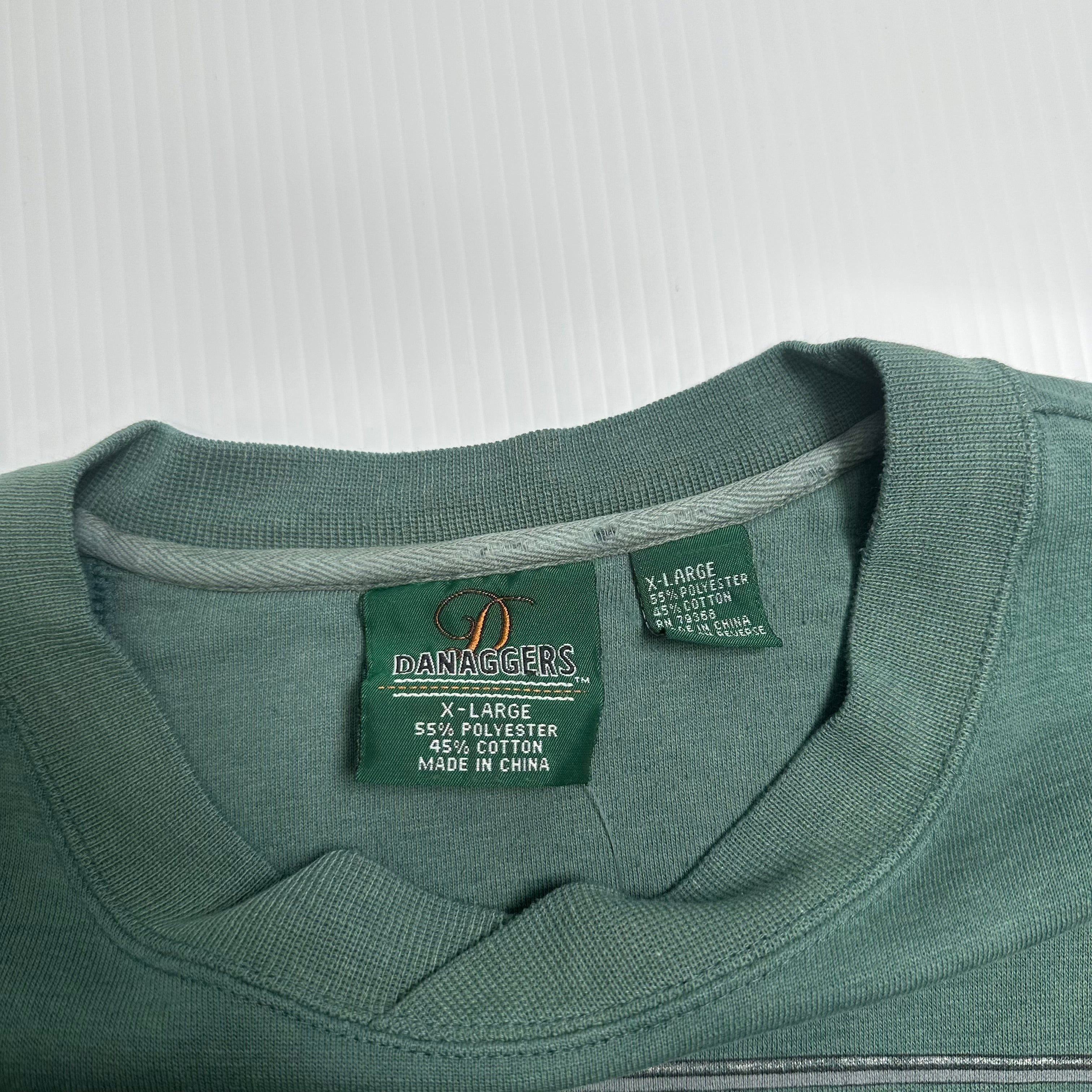 Vintage Fly Fishing Graphic Crewneck XL