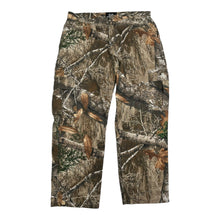 Load image into Gallery viewer, Realtree Camouflage Cargo Pants 34
