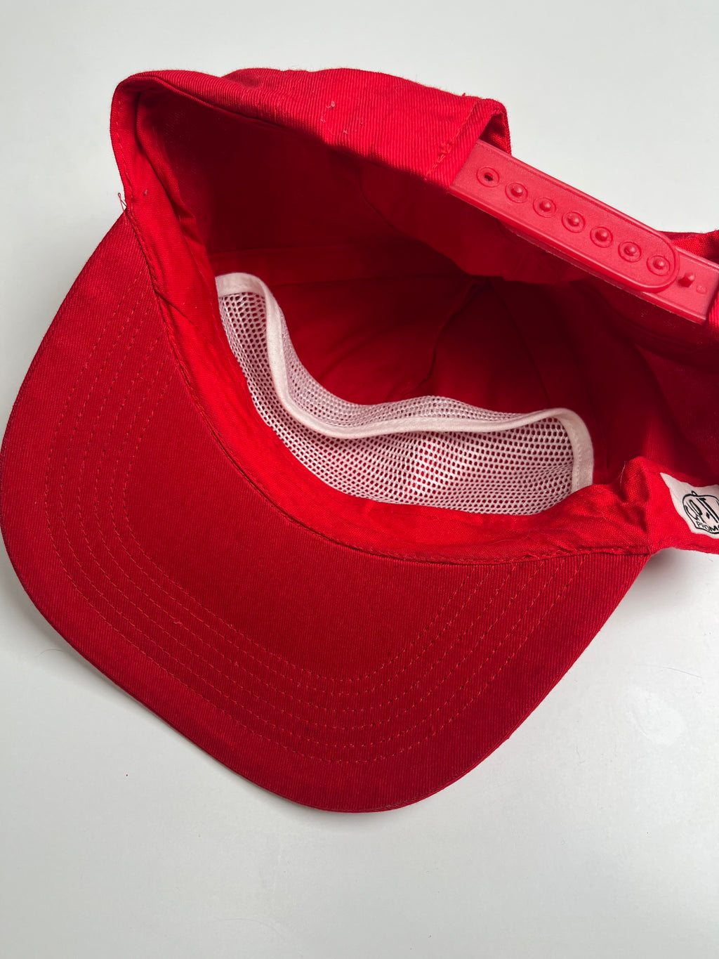 Vintage Hugs Not Drugs Velvet patch Snapback