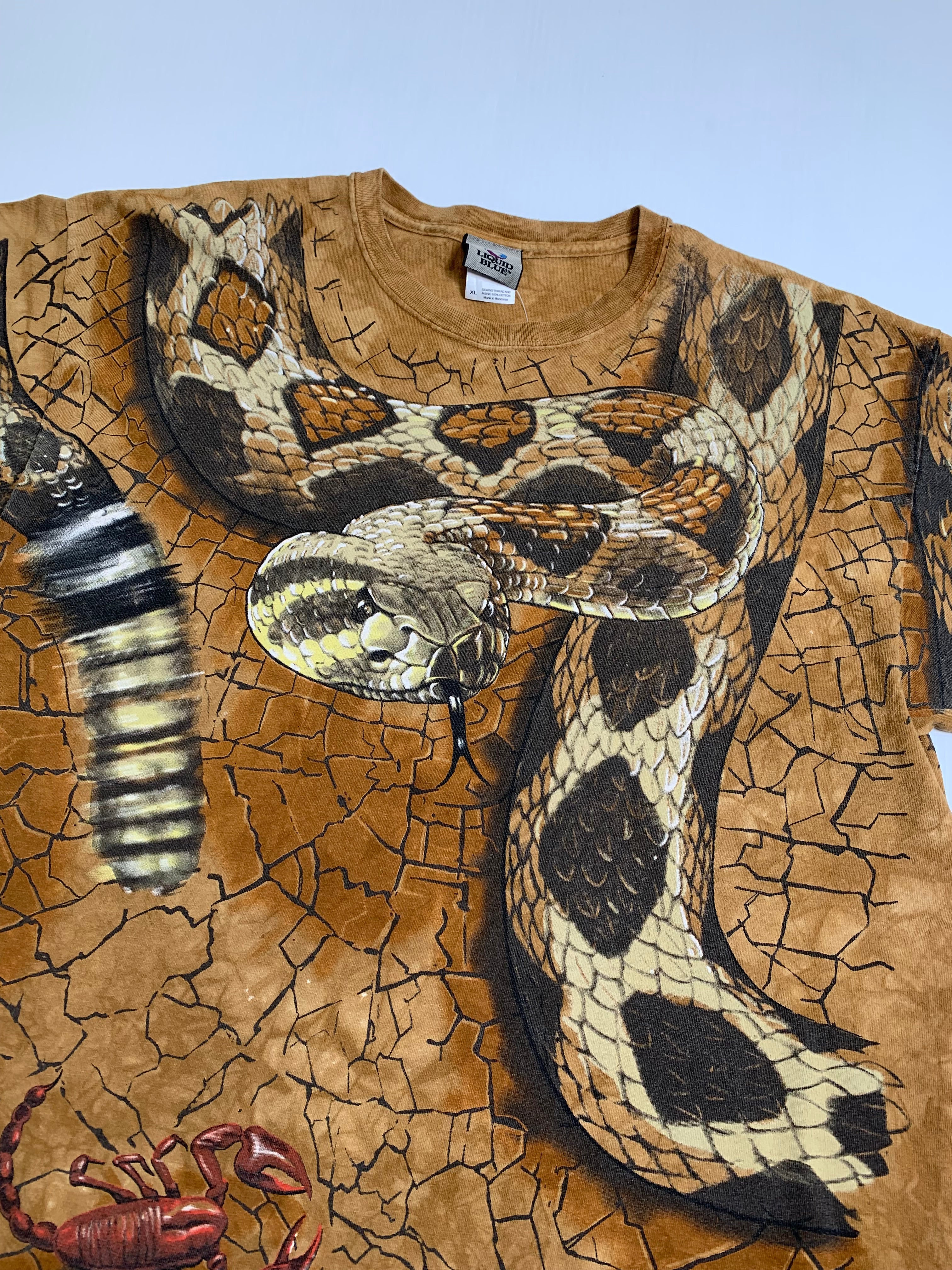 Vintage Liquid Blue RattleSnake Tarantula AOP Tee XL