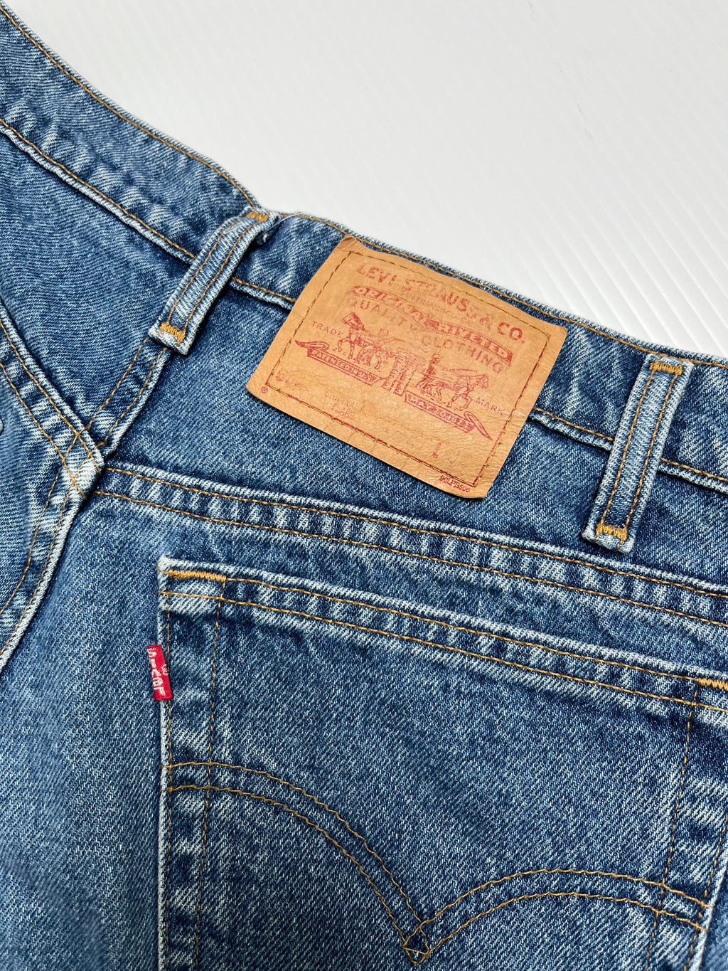 Vintage Levi's 506 Flared Medium Wash Denim 32