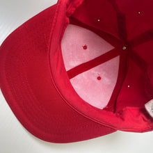 Load image into Gallery viewer, Vintage Montreal Canadiens NHL Snapback Hat

