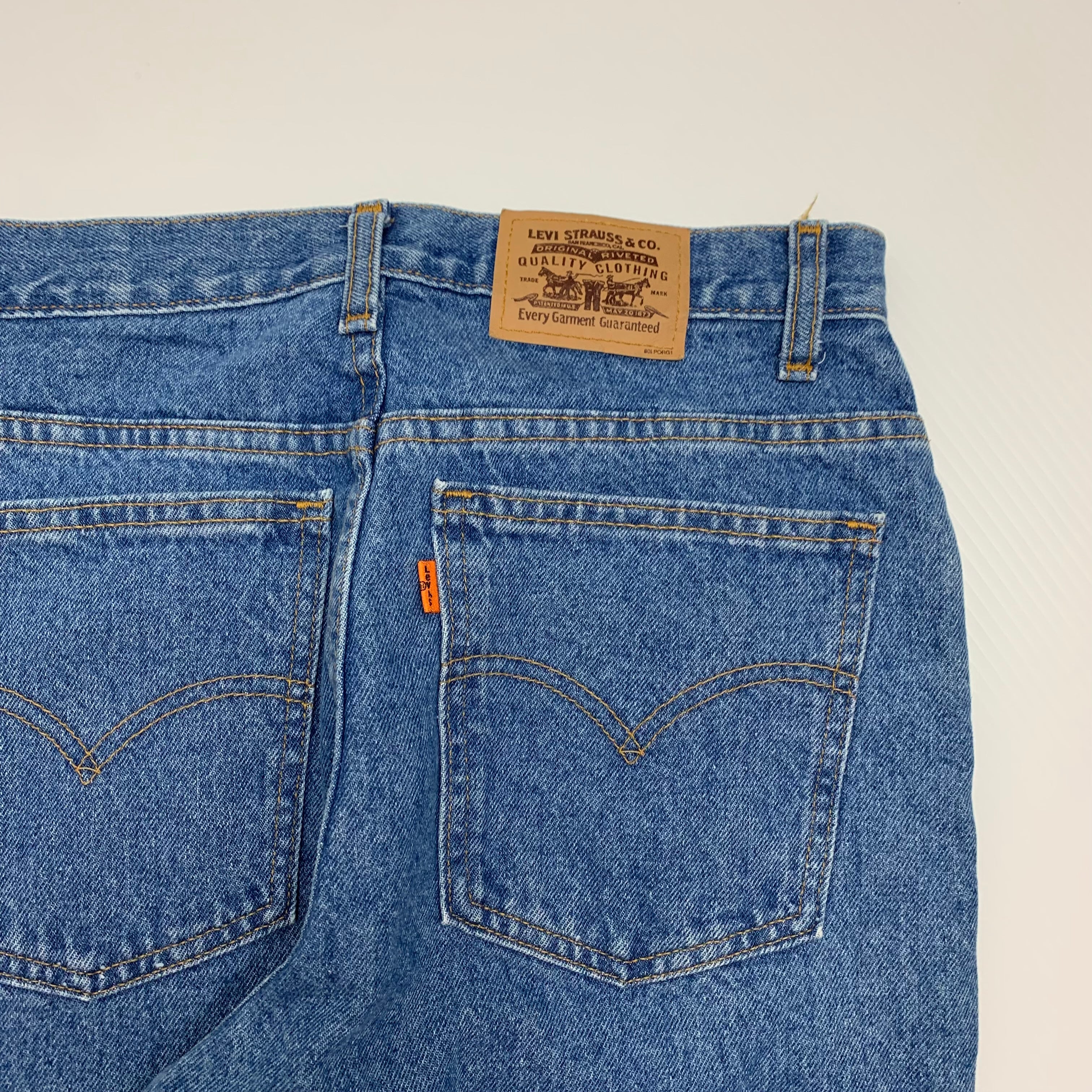Vintage Medium Wash Levi’s Orange Tab 29x28