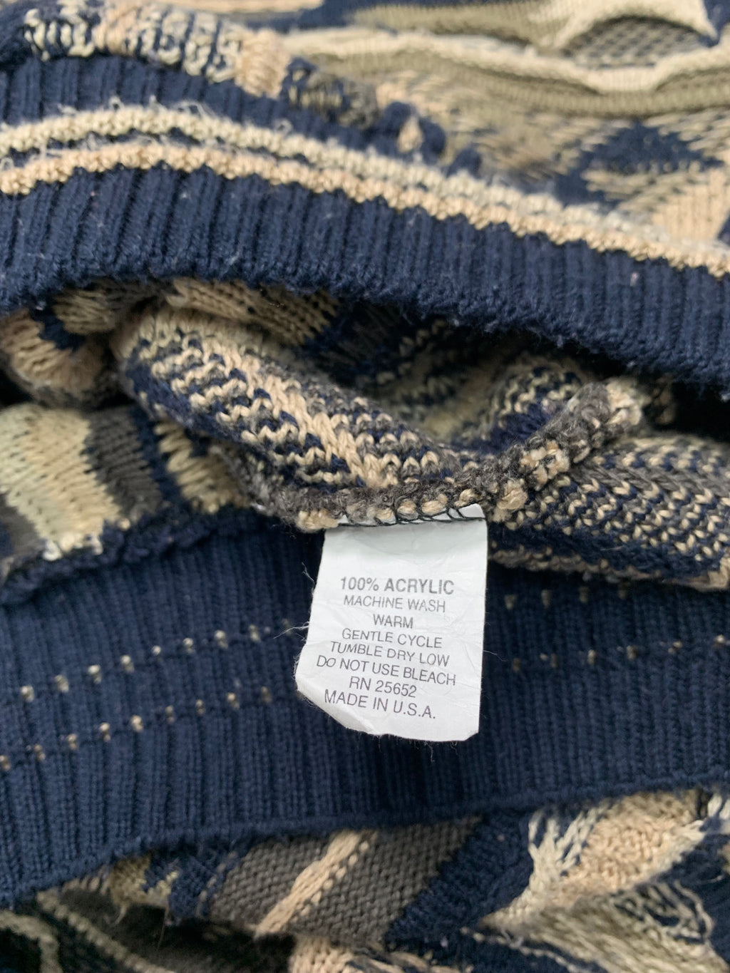 Vintage Protege 3D Knit Sweater XL