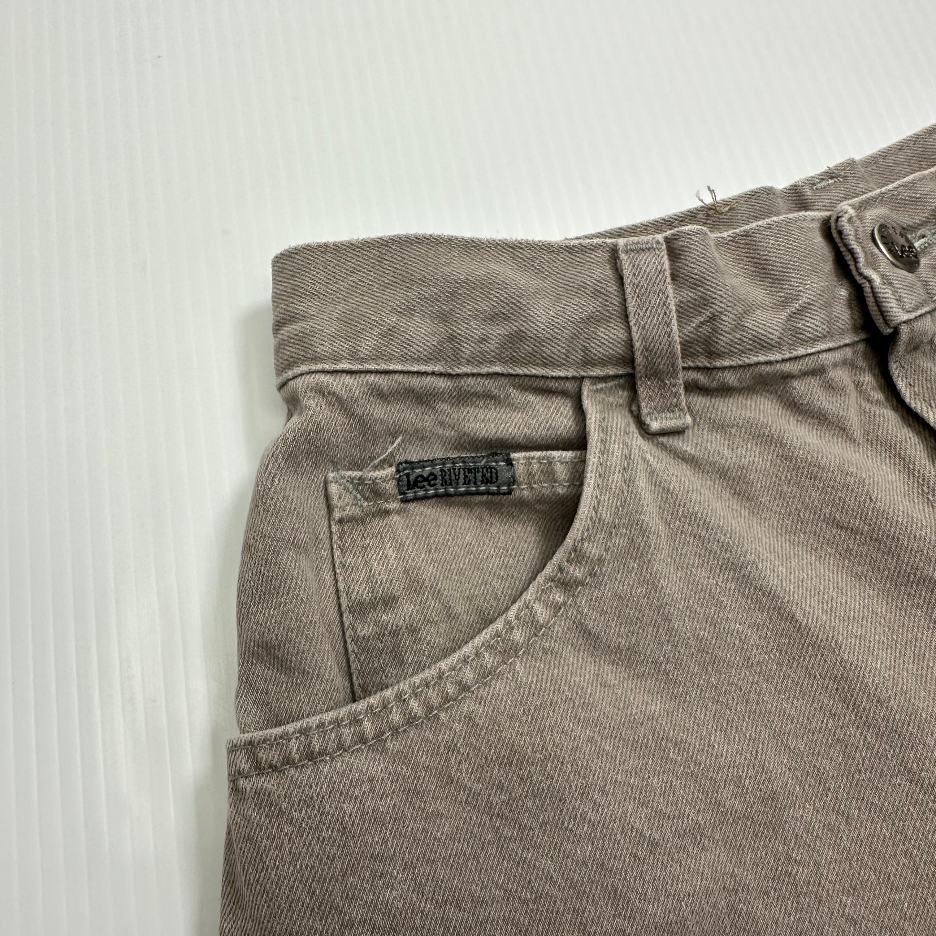 Vintage Lee Riveted Denim Shorts Women's 10
