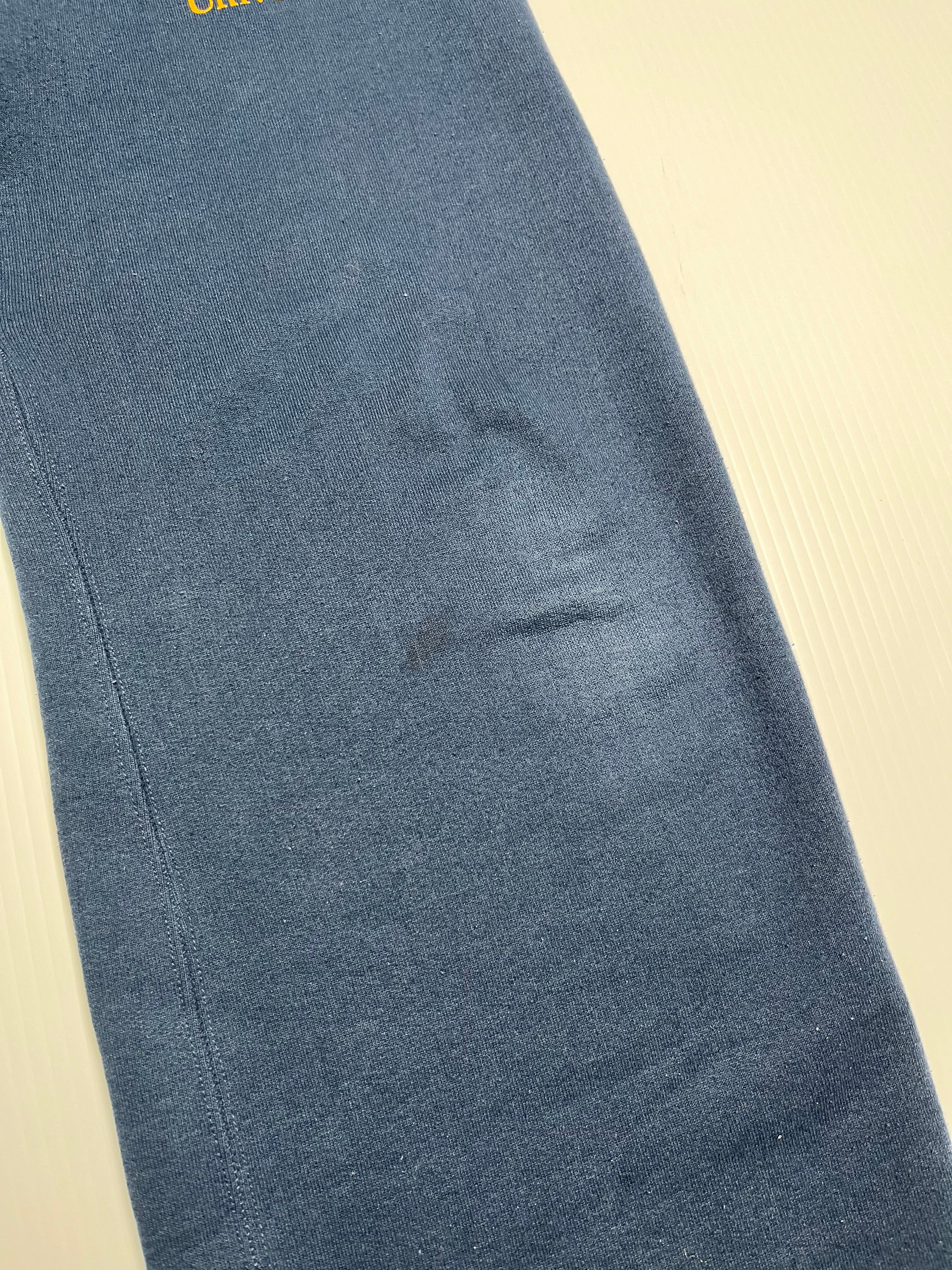 Vintage Champion Queens University Sweatpants 40