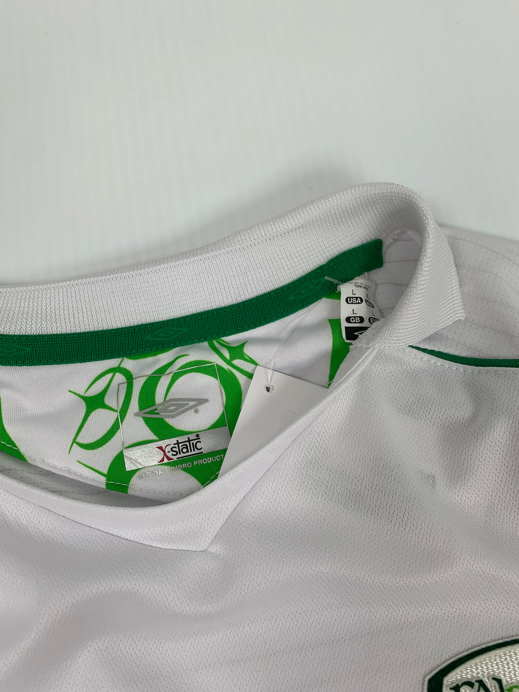 2006 Umbro Ireland Away Kit L