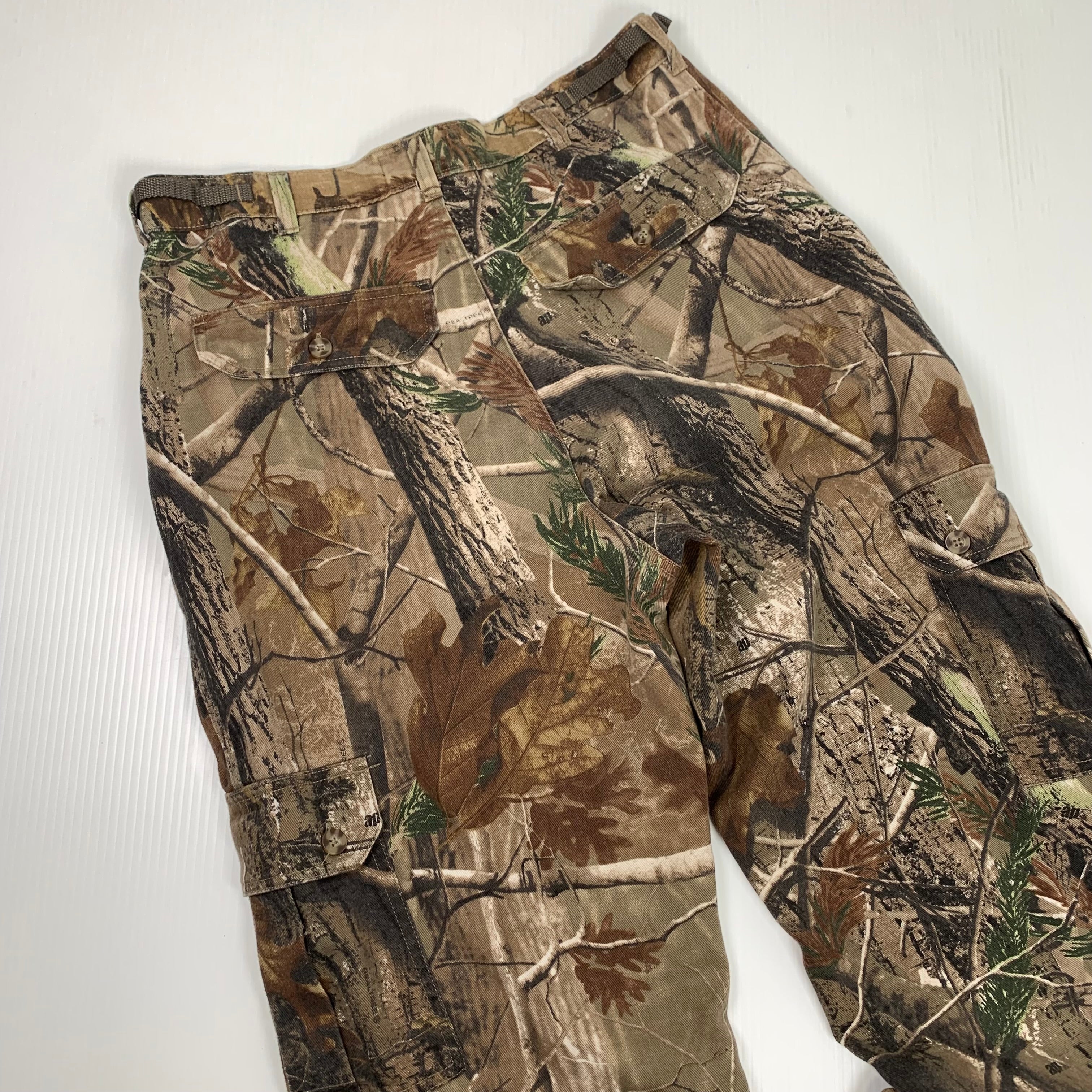 Realtree Camouflage Cargo Pants M