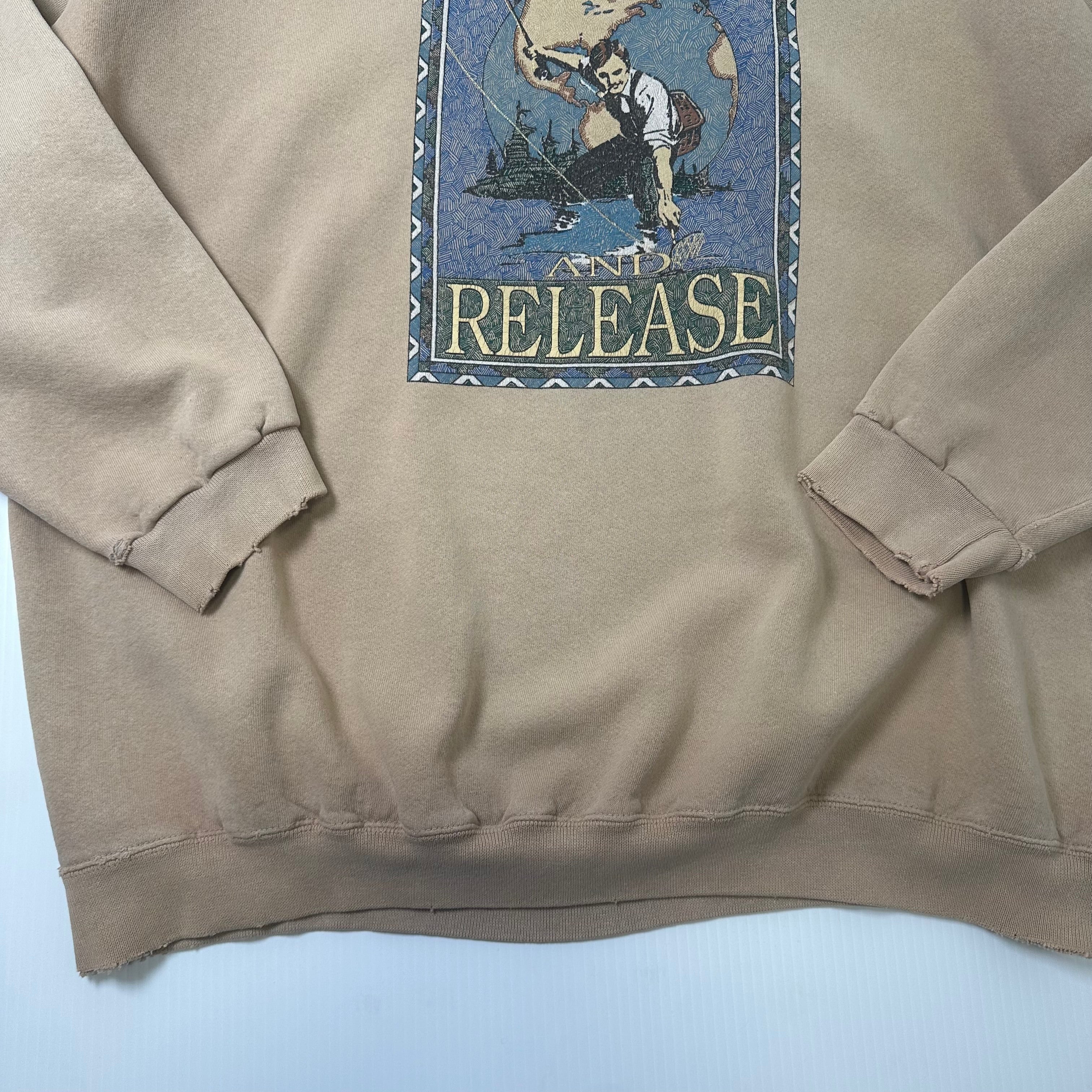 Vintage American Eagle Fishing Catch And Release Crewneck XL