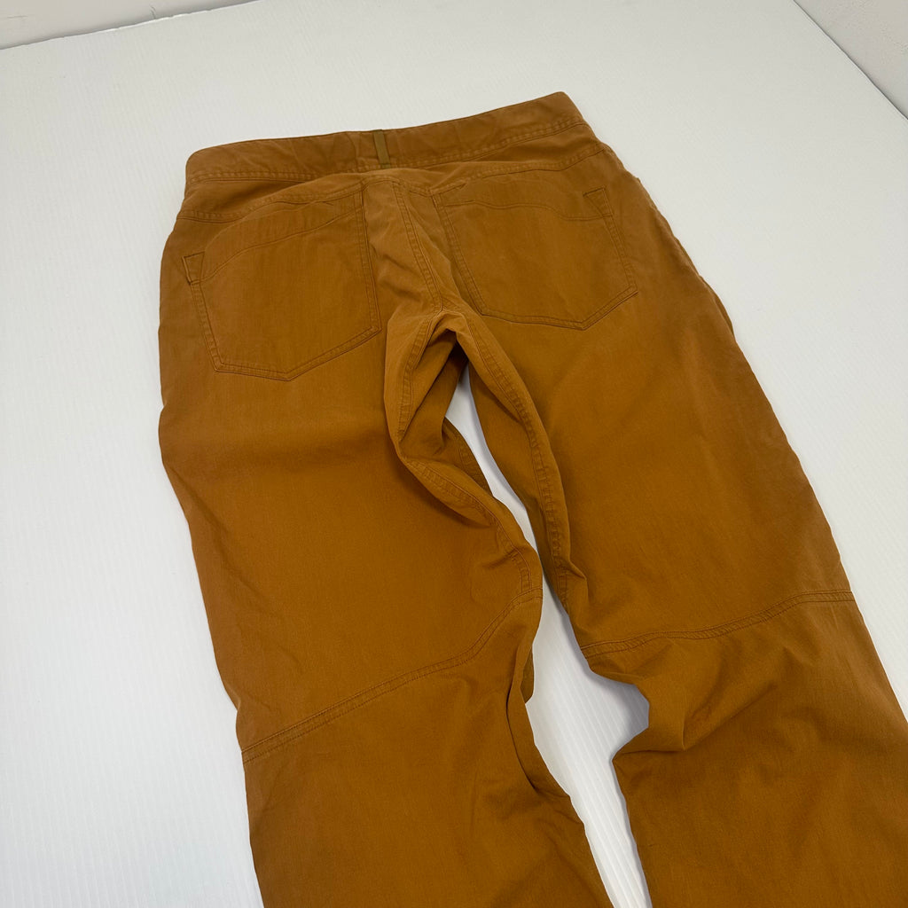 Arc'teryx Light Cargo Pants 32