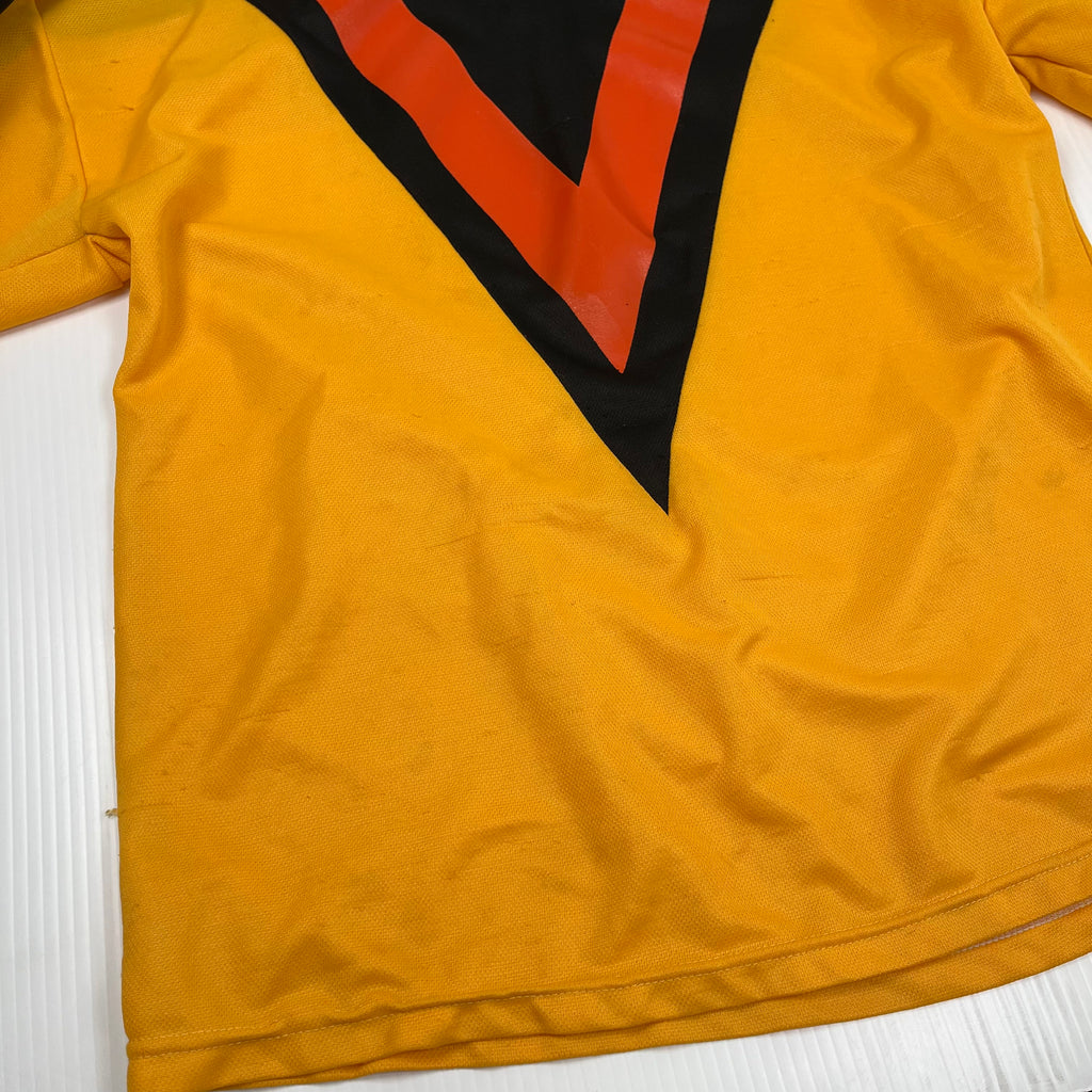 Vintage CCM Vancouver Canucks NHL Jersey L