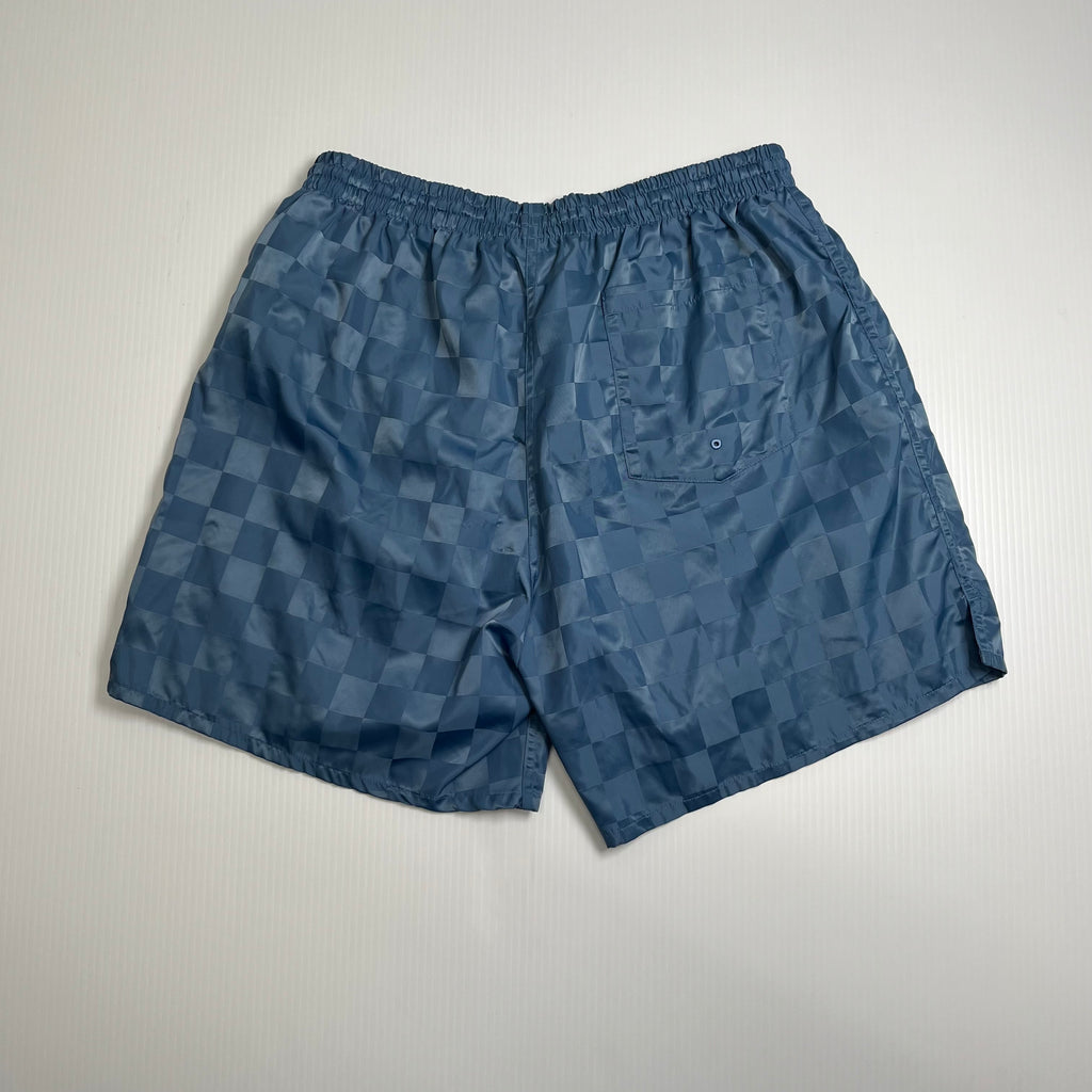 Vintage Umbro Checkered Athletic Shorts L