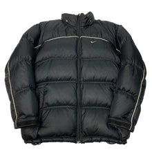 Load image into Gallery viewer, Y2K Black Nike Puffer Jacket M
