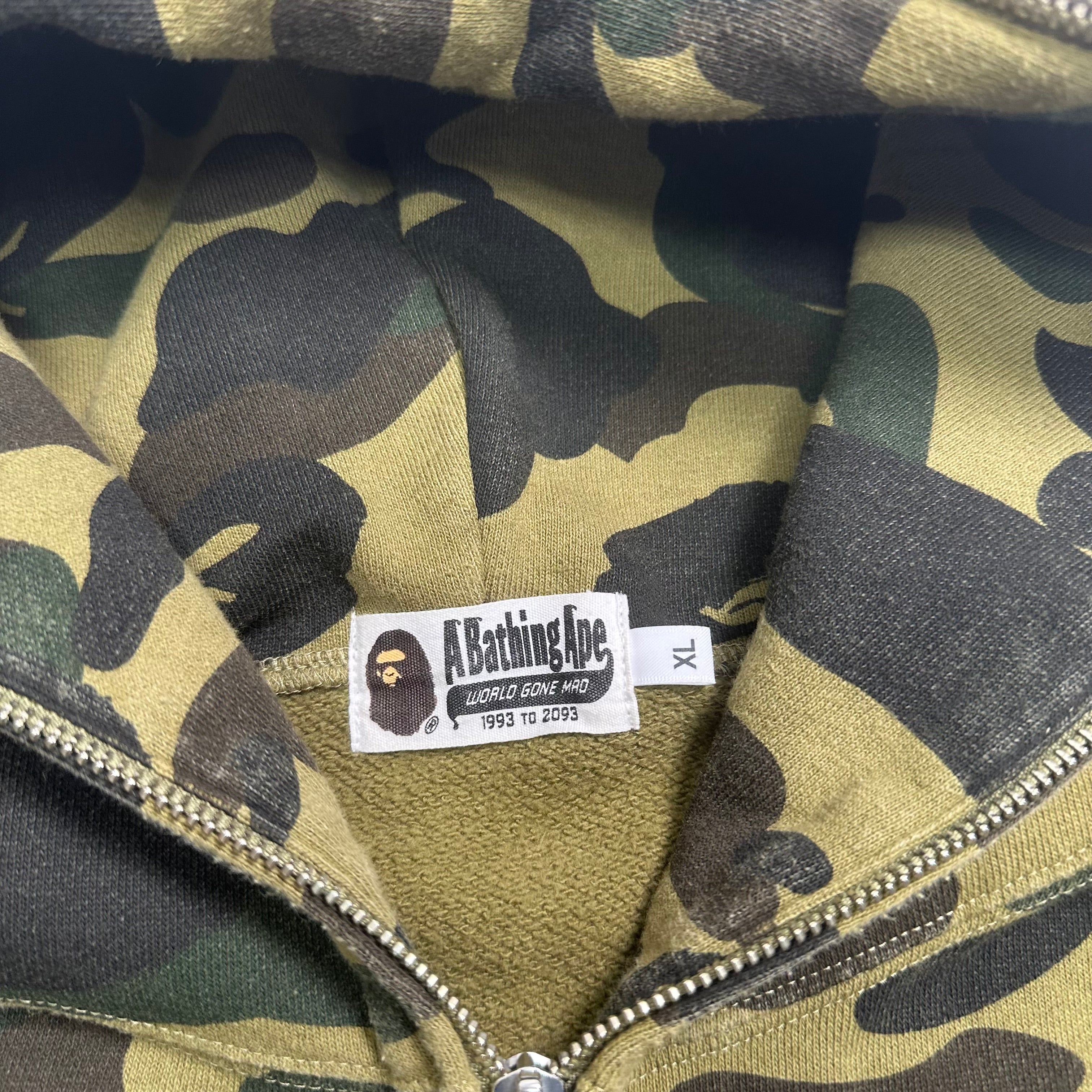 BAPE A Bathing Ape Shark Camo Zip Hoodie XL