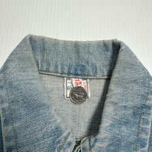 Load image into Gallery viewer, Vintage GWG Light Wash Denim Jacket Women&#39;s M
