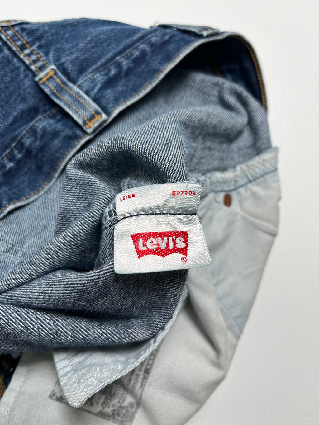 Vintage Levi's 501 Dark Wash 38