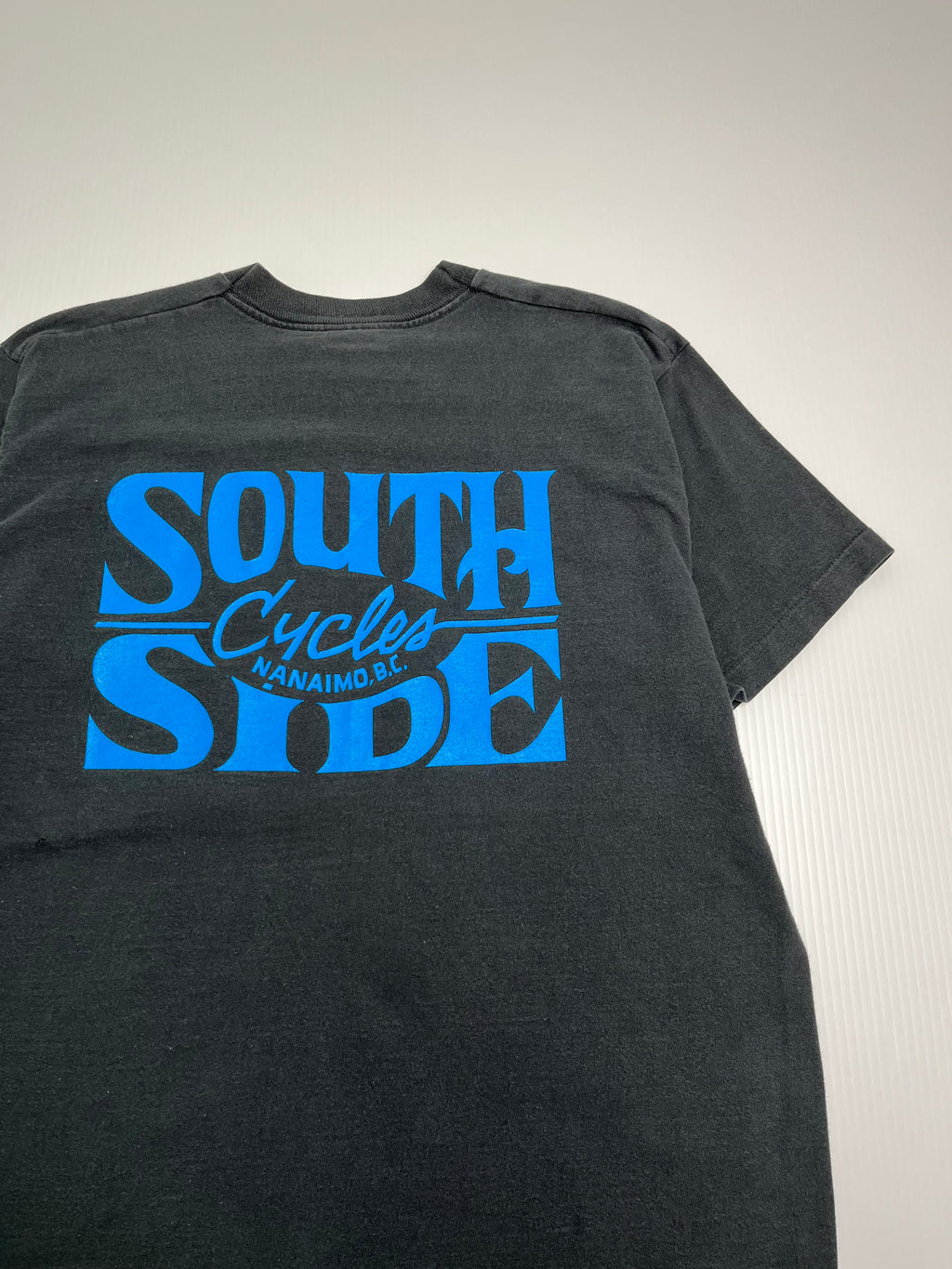 90s Southside Cycles Nanaimo Tee L