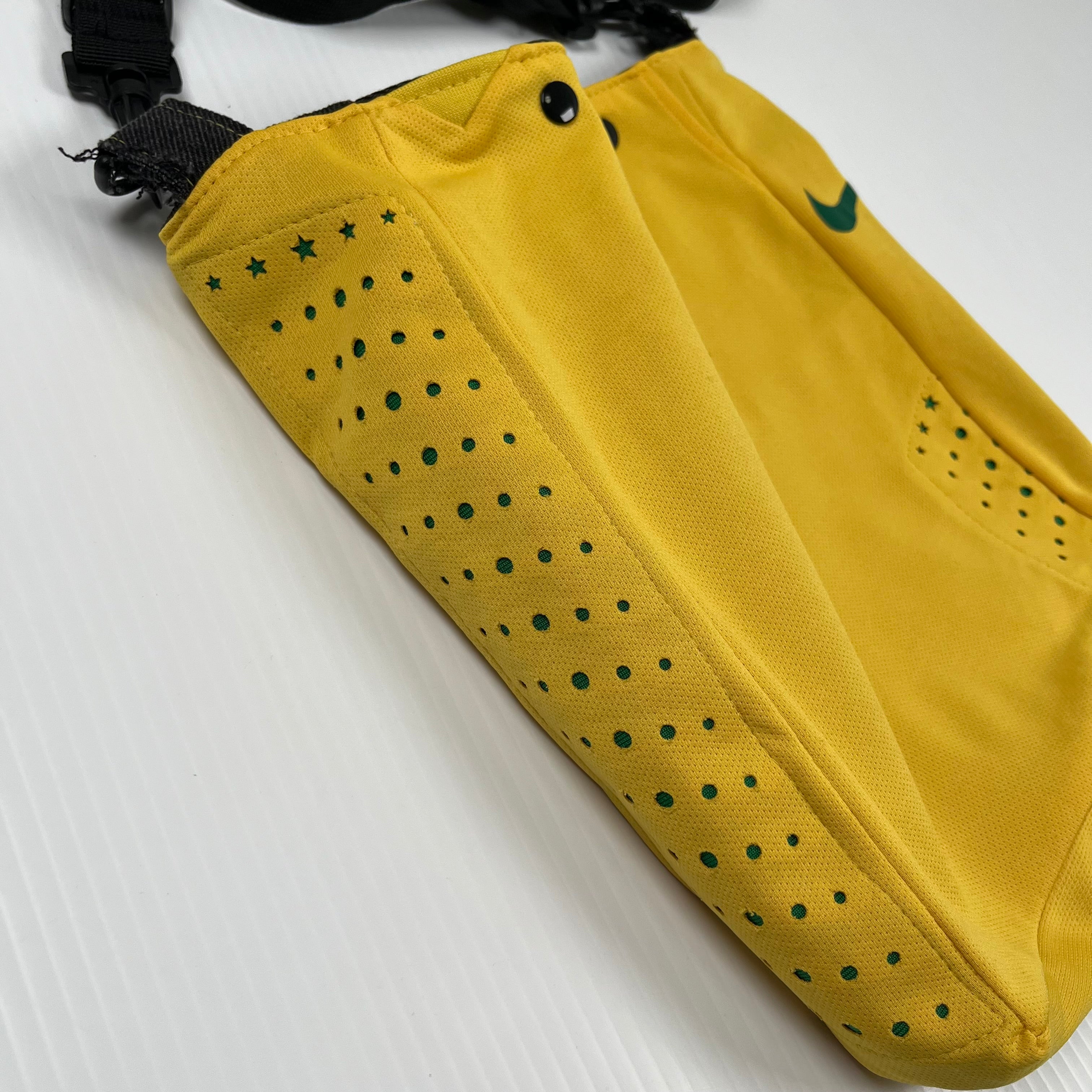 Rework Nike Brasil Side Bag