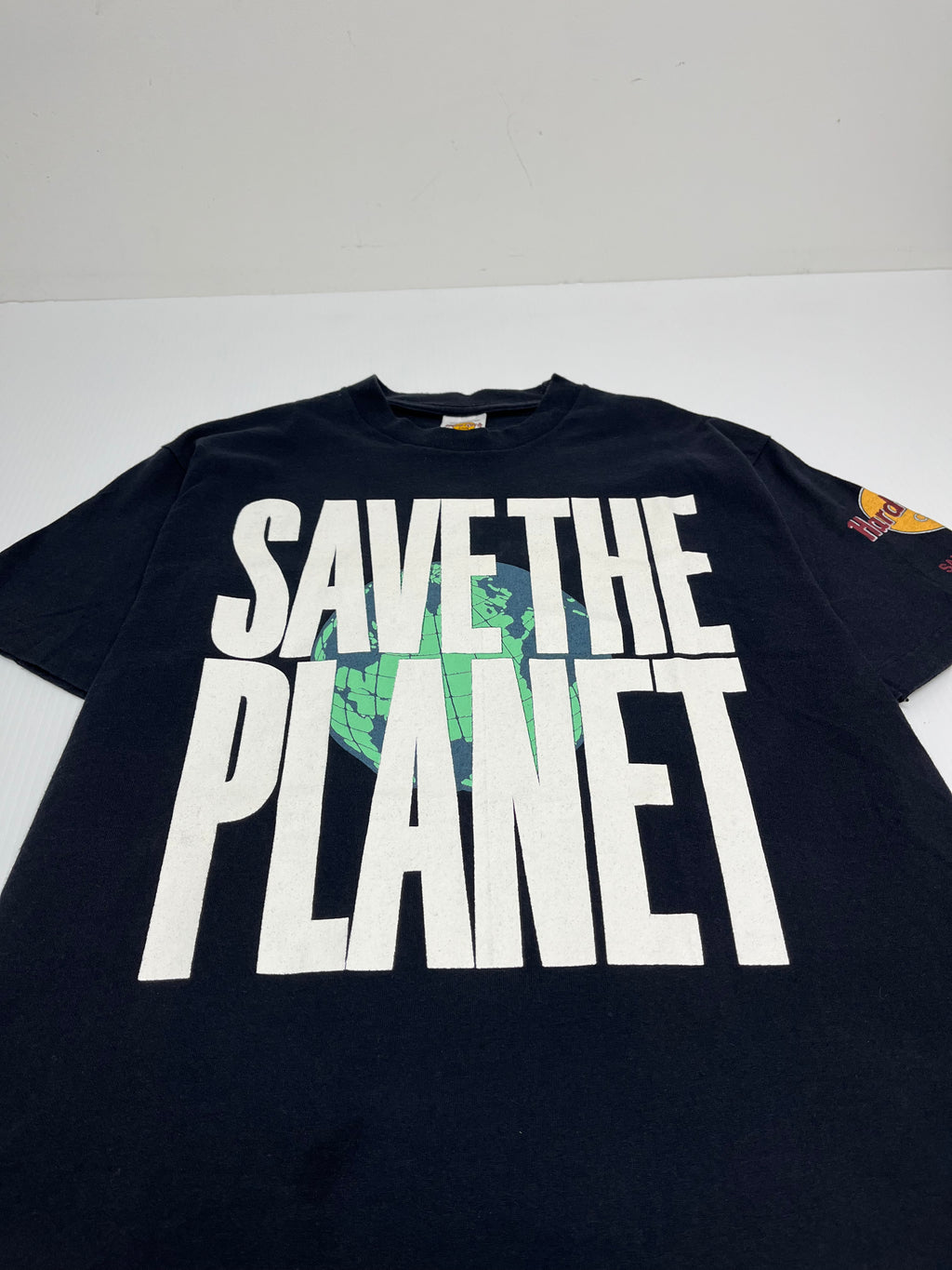 Vintage Hard Rock Save The Planet Tee L