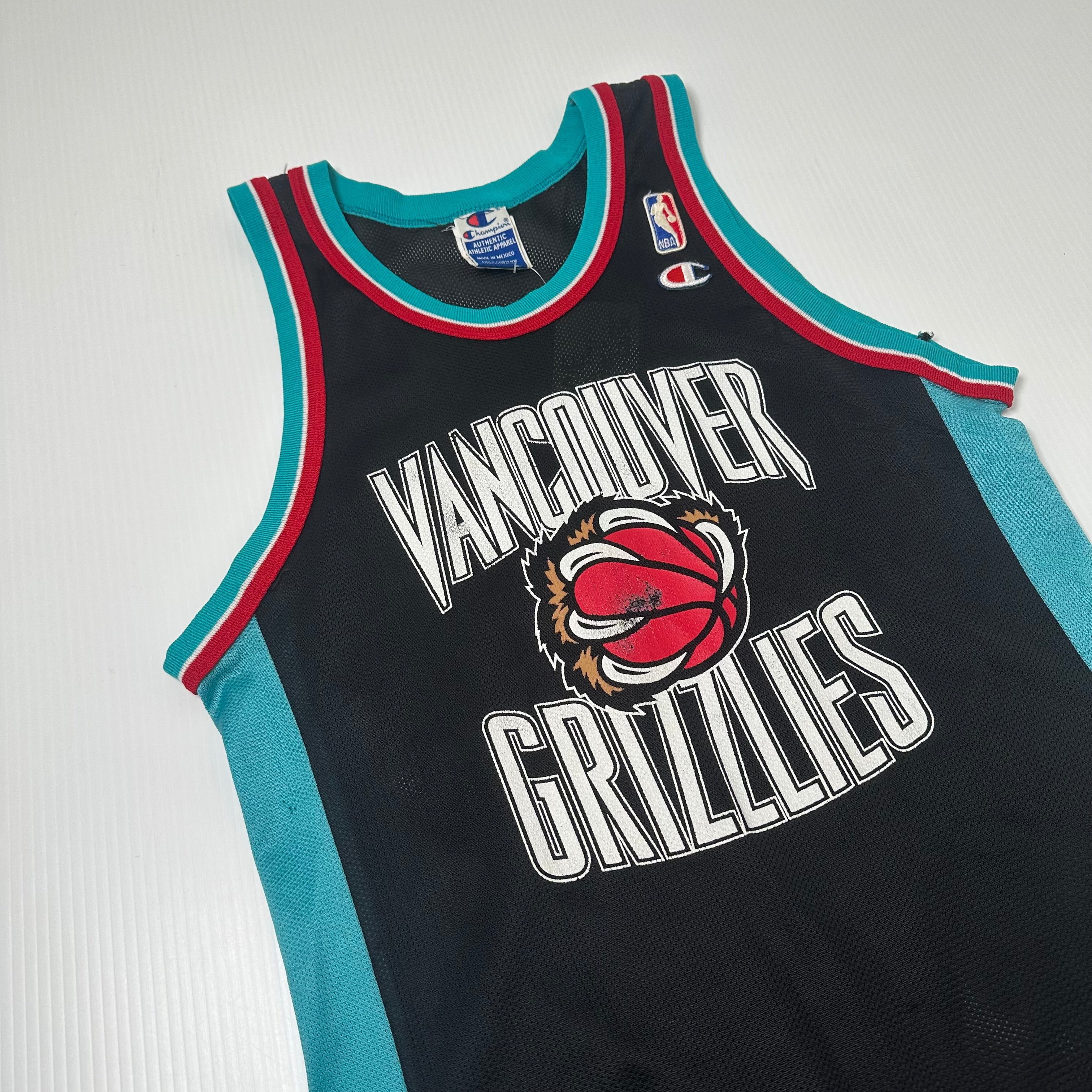Vintage Champion Vancouver Grizzlies NBA Jersey S