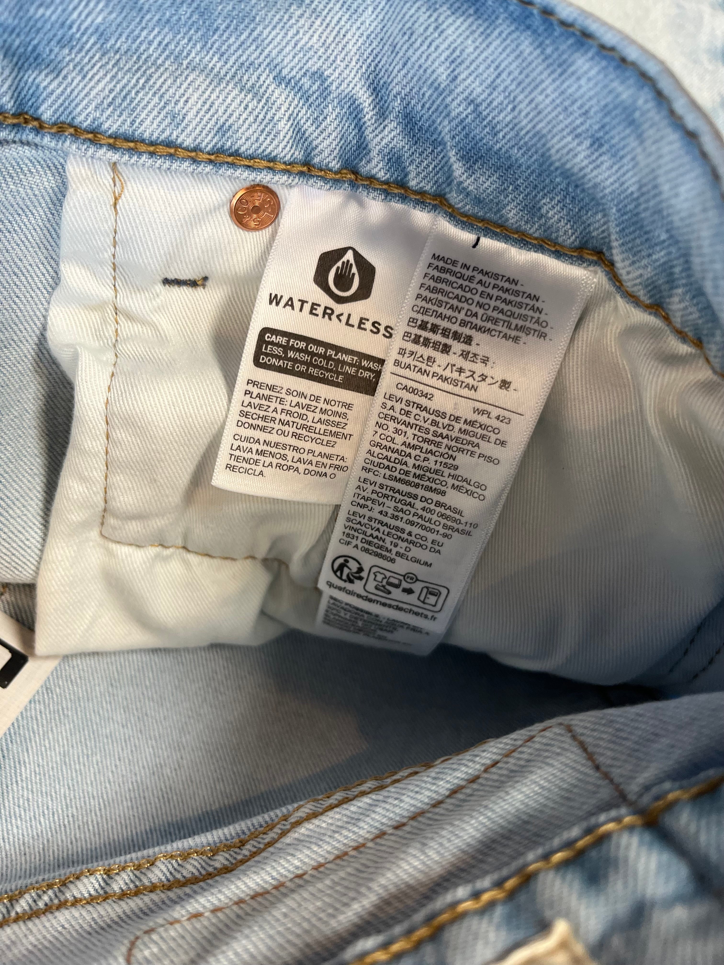 Levi's 541 Light Wash Straight Leg Denim 36