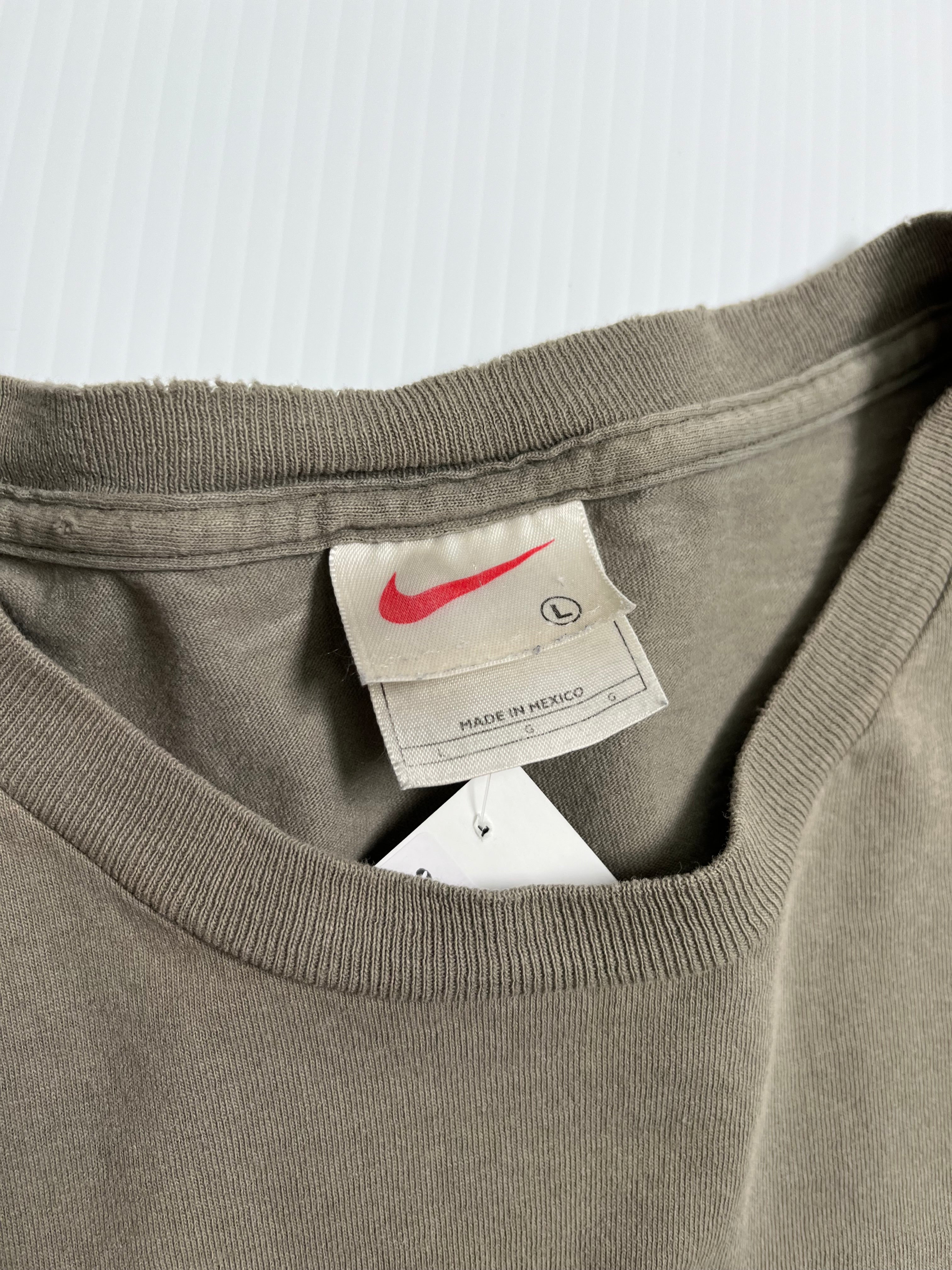 90s Nike ACG Graphic Tee L