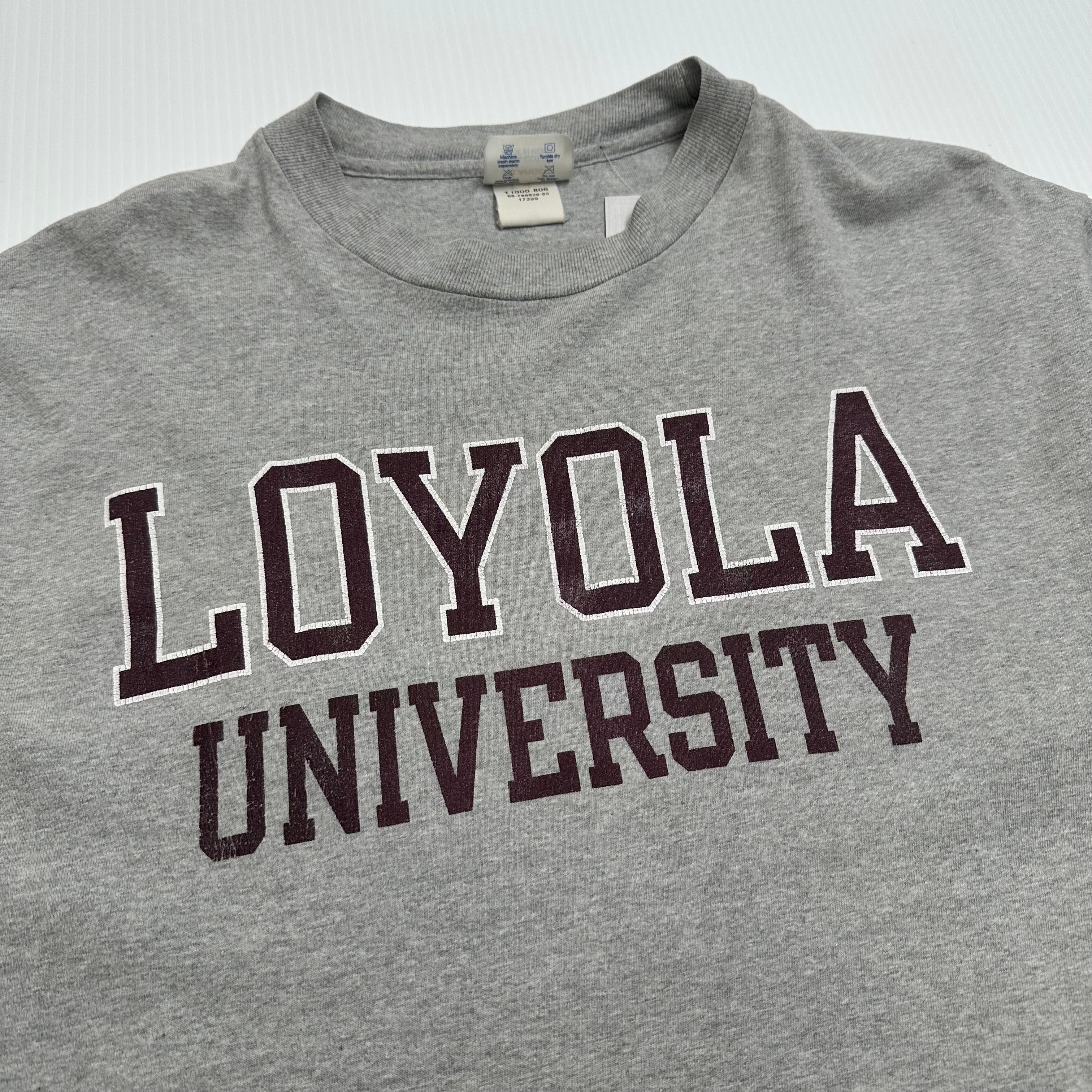 Vintage Champion Loyola University Graphic Tee L