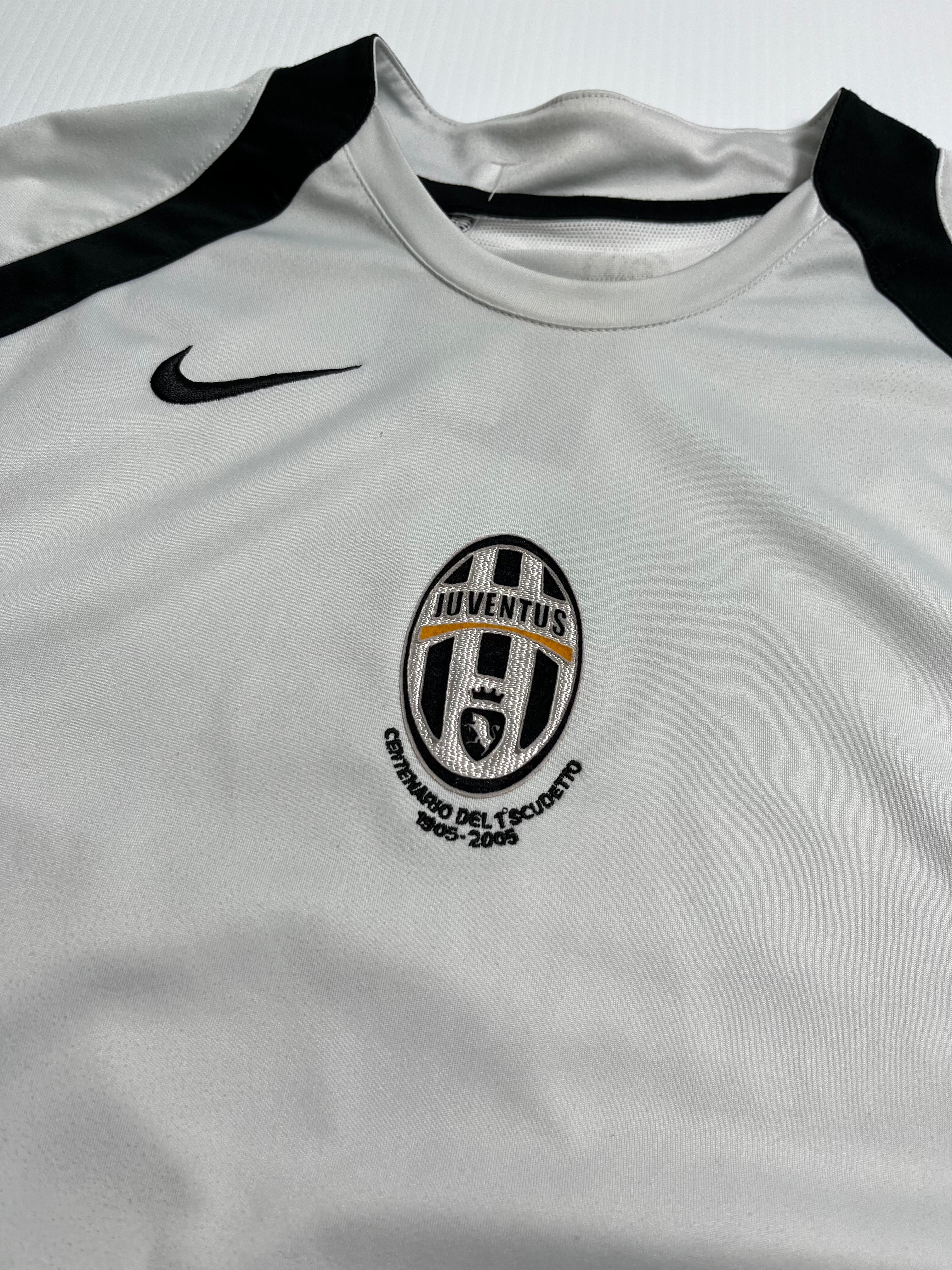 2005 Nike Juventus Total 90 Kit M