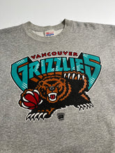 Load image into Gallery viewer, Vintage Vancouver Grizzlies Volunteer Sweatshirt M
