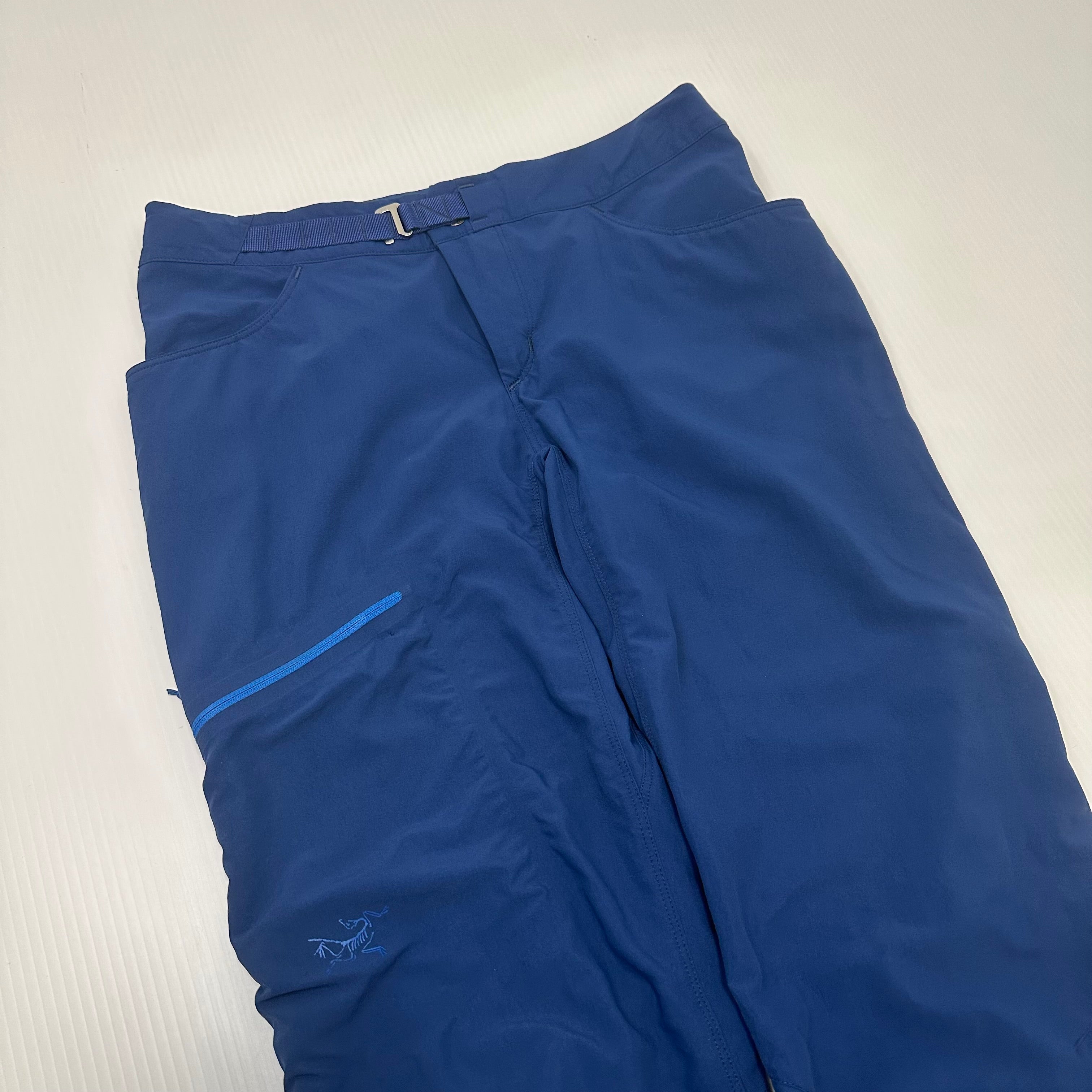 Arc'teryx Light Cargo Hiking Pants Women's 4
