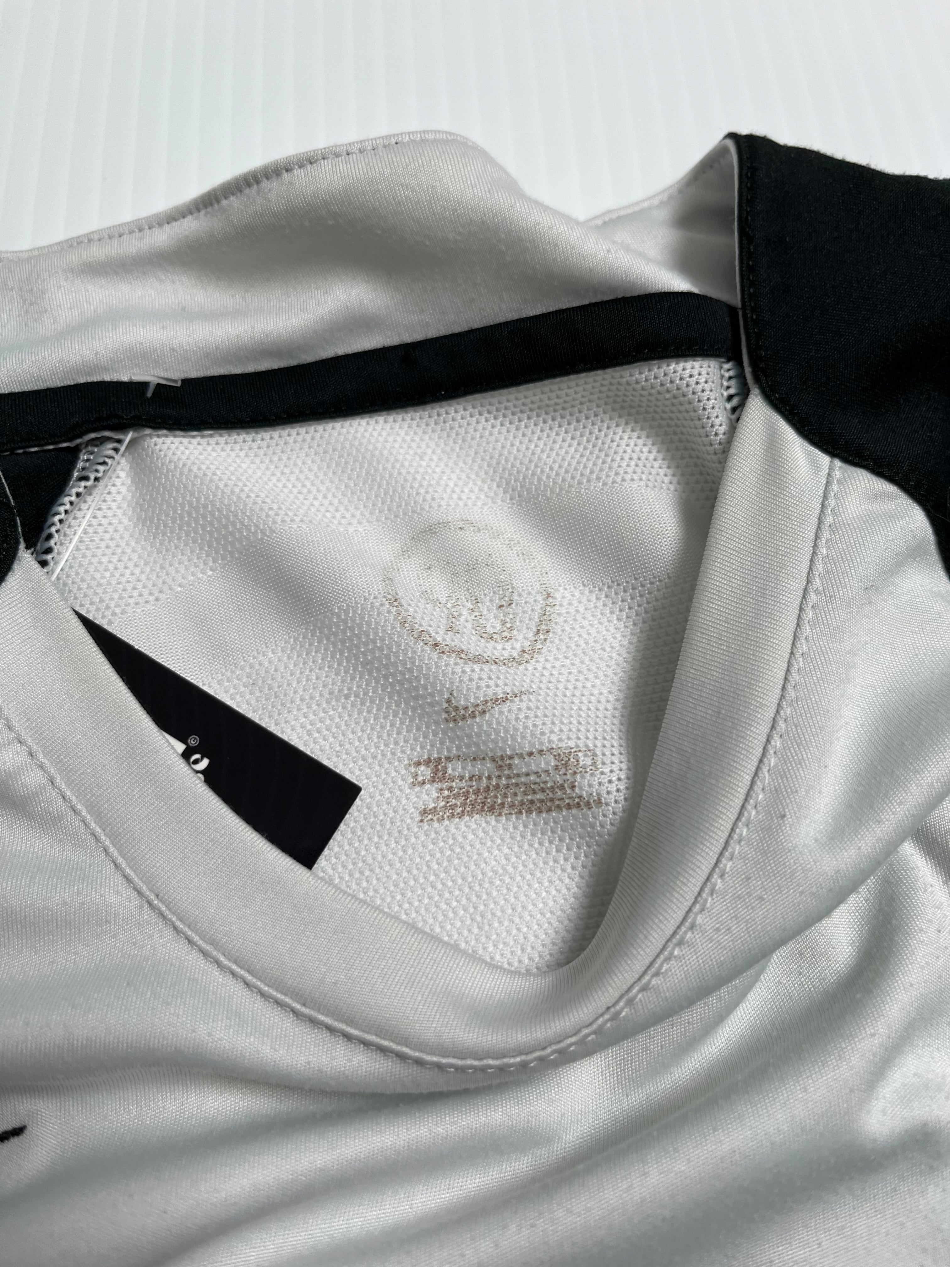 2005 Nike Juventus Total 90 Kit M