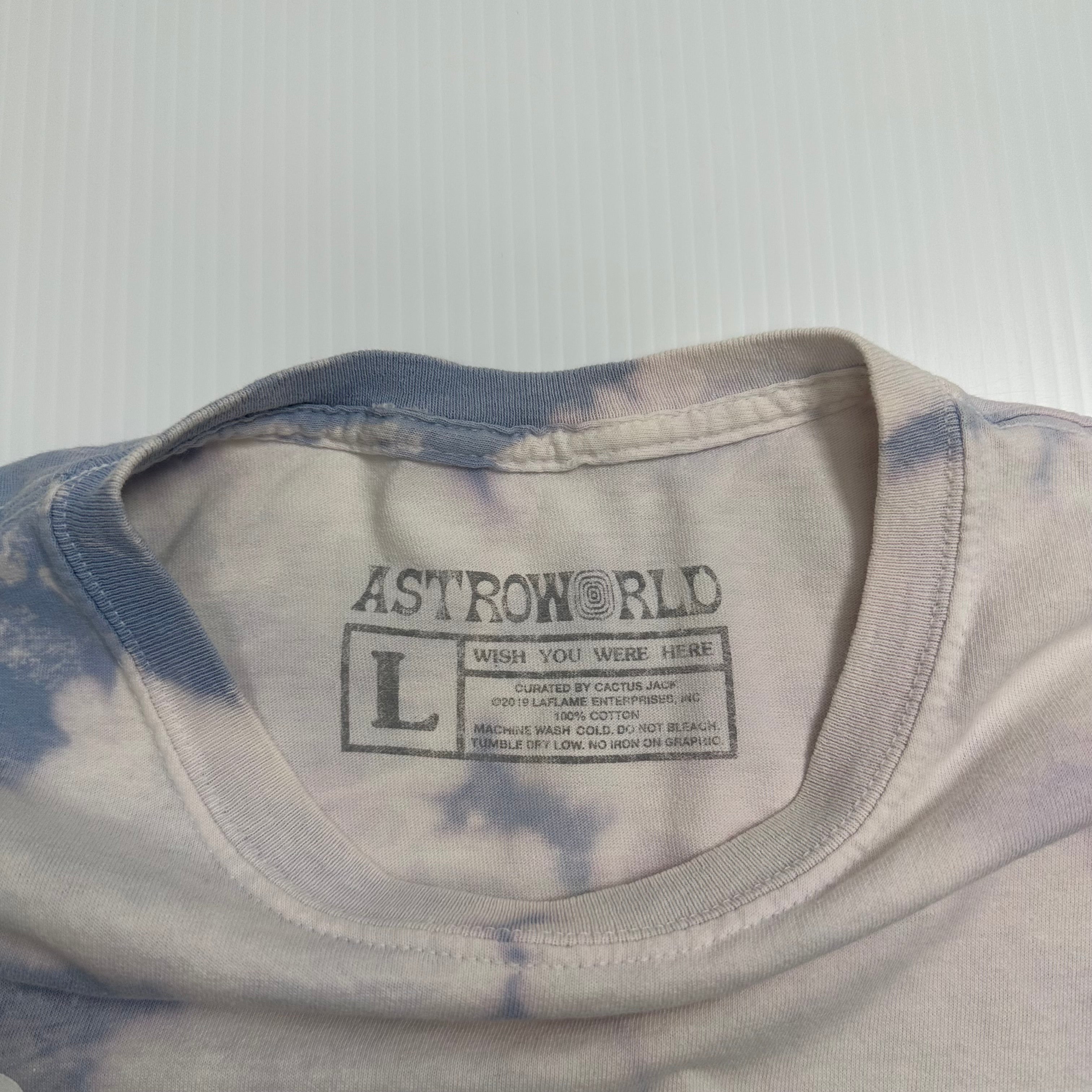 Astroworld Tour Astronaut Tie Dye Tee L