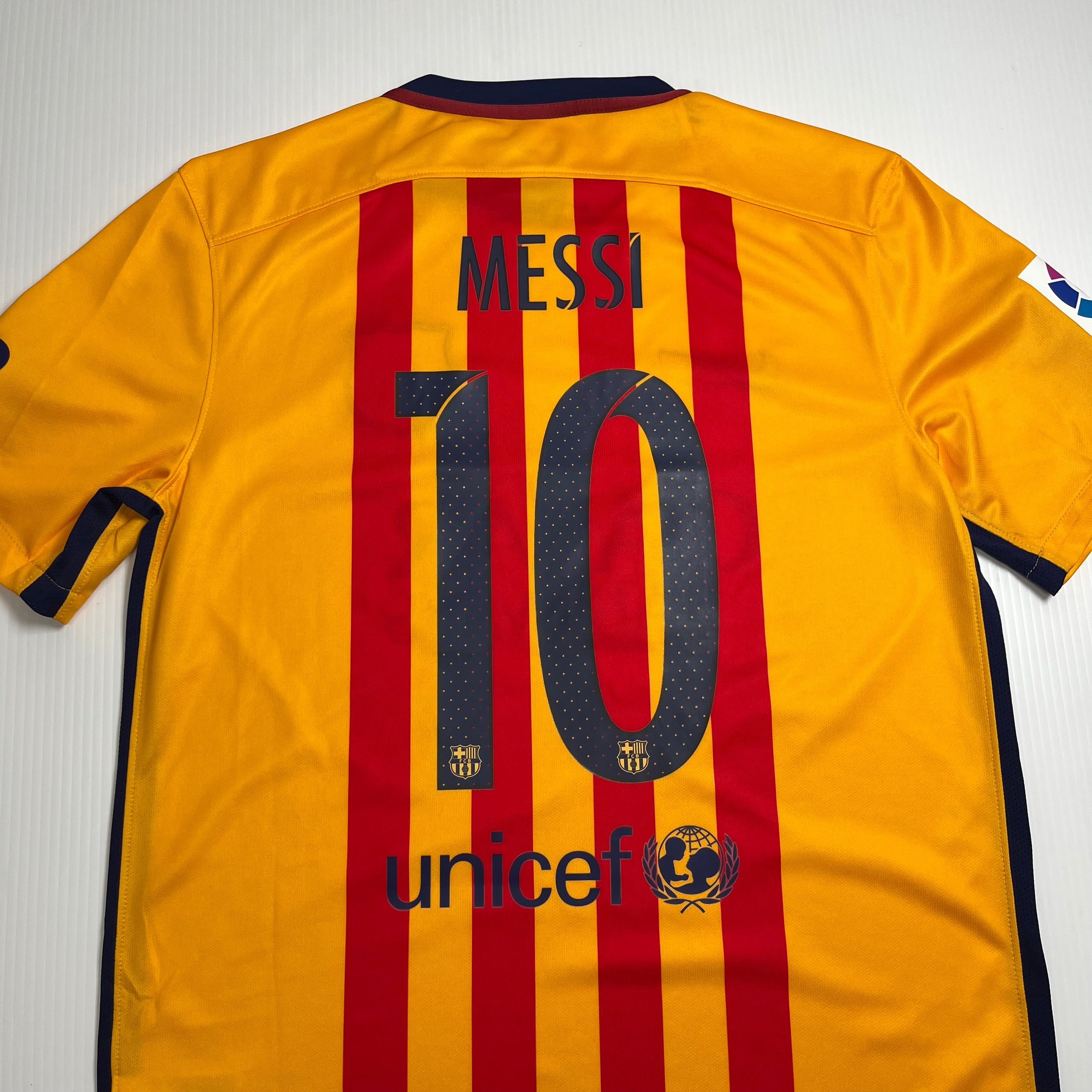 2015-16 Nike Barcelona Messi Away Kit M
