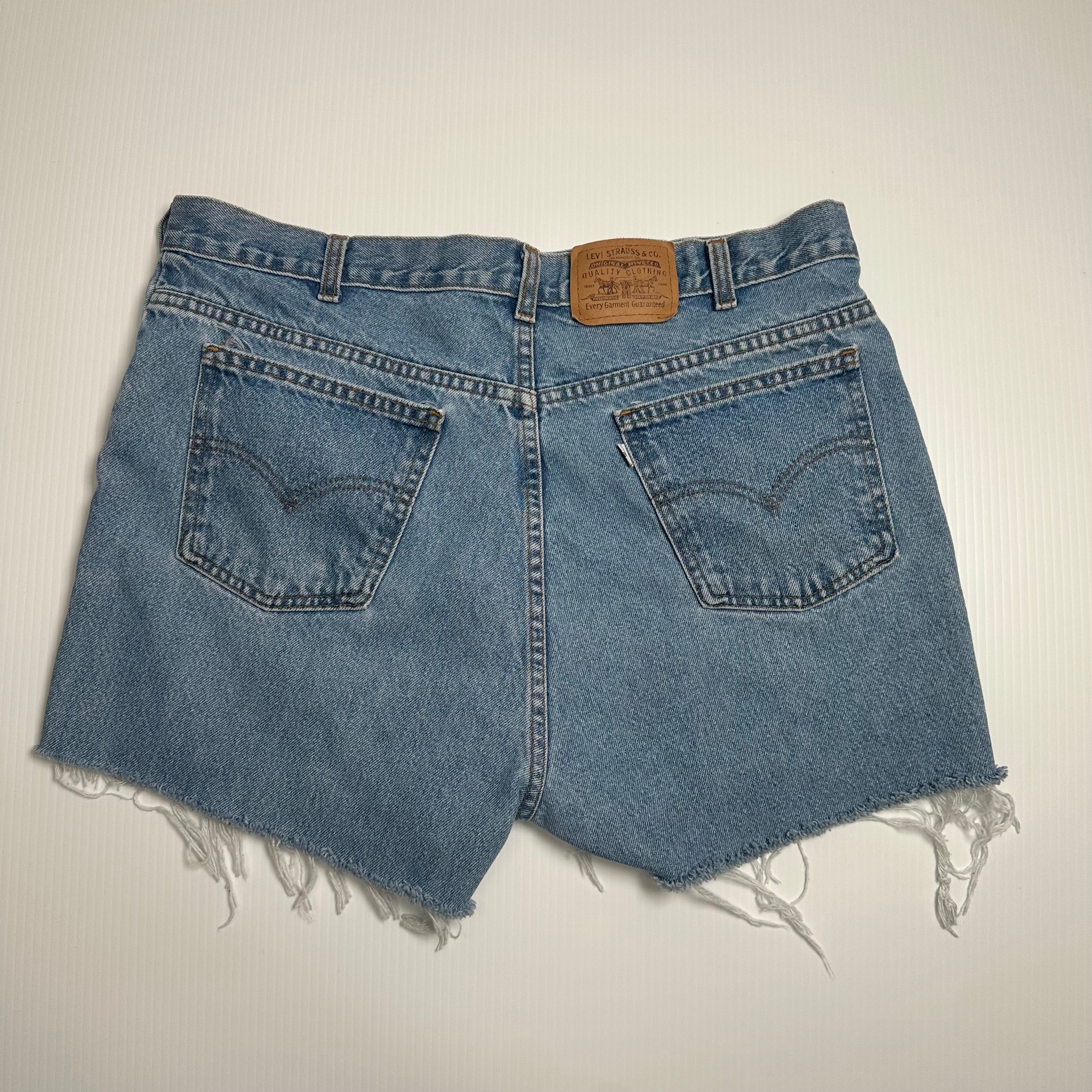 Vintage Levi's White Tab Cutoff Denim Shorts 34