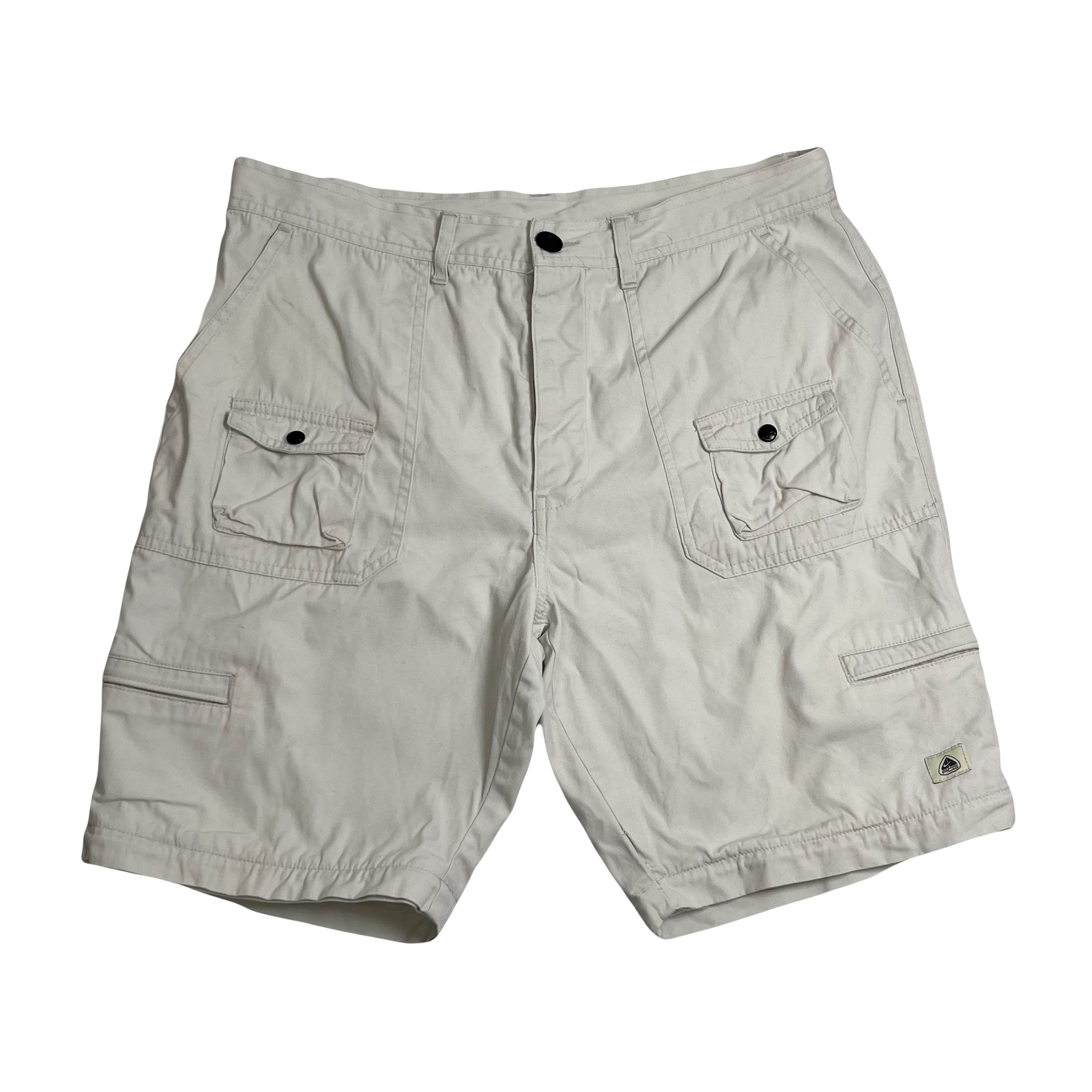 nike cargo shorts women's