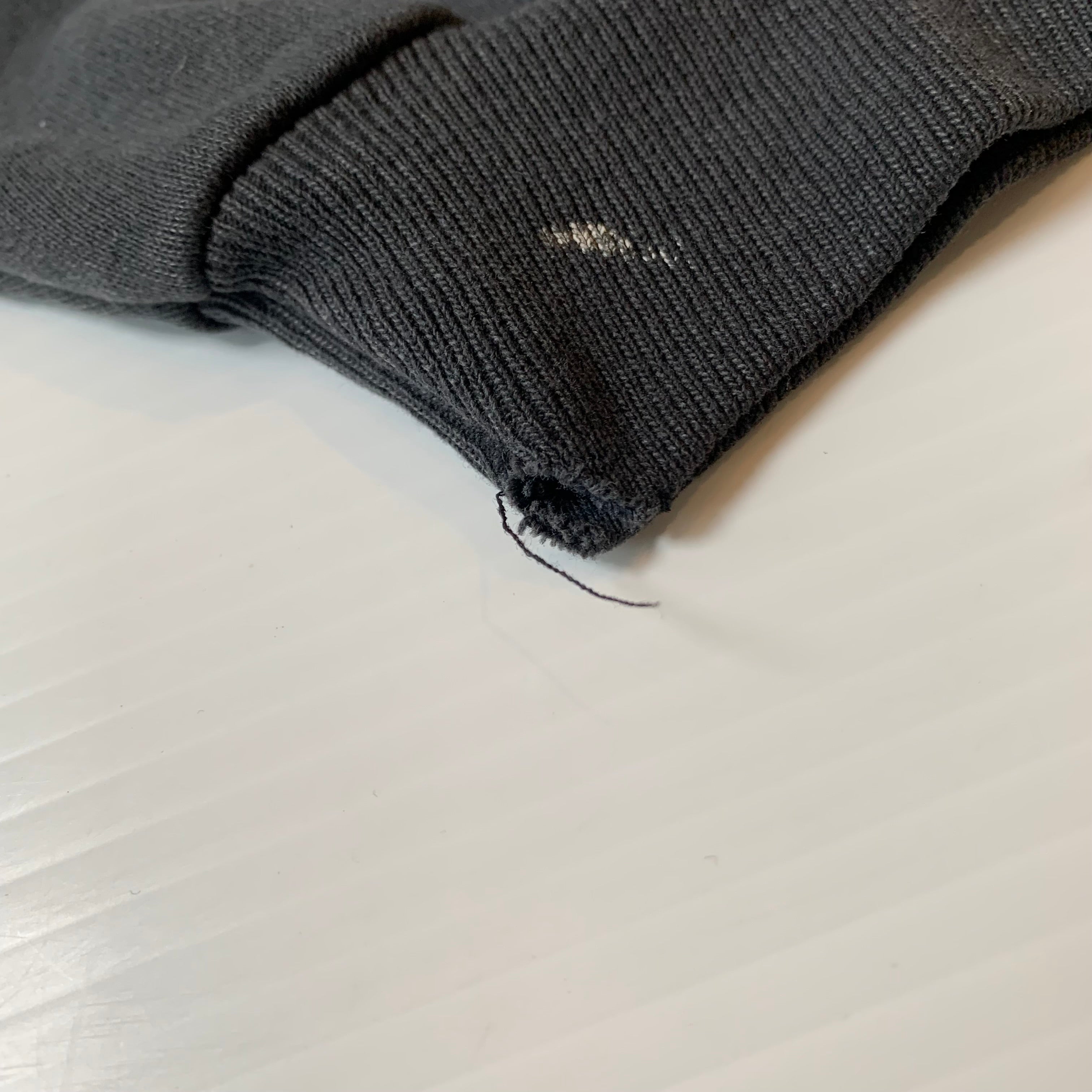 90s Distressed Moonlighting Waikiki Hawaii Crewneck XL