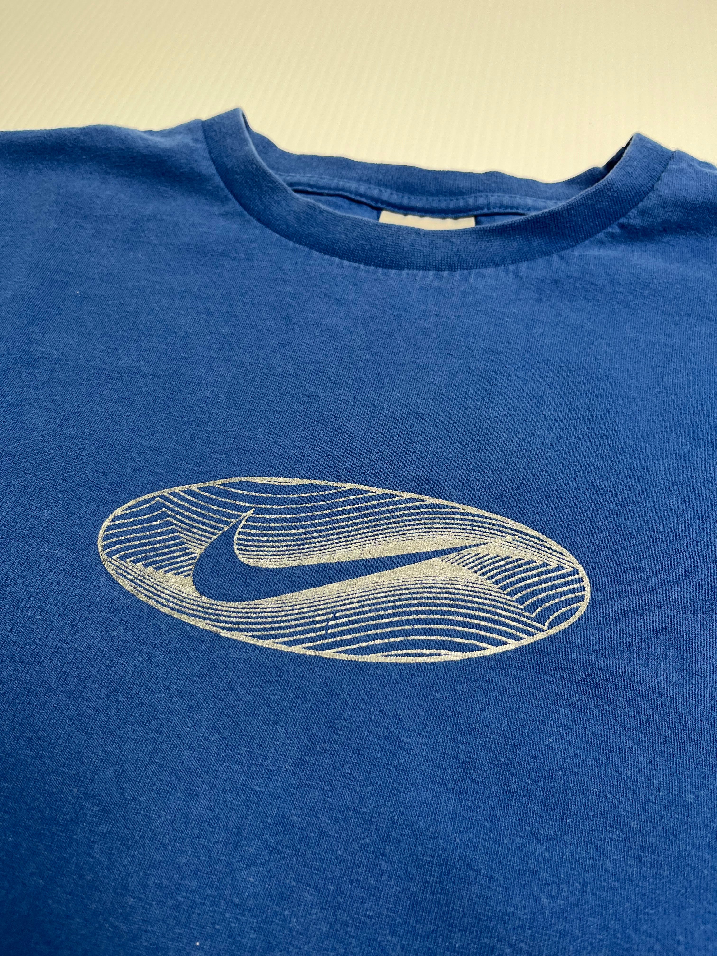 2000's Nike Swoosh Graphic Tee L
