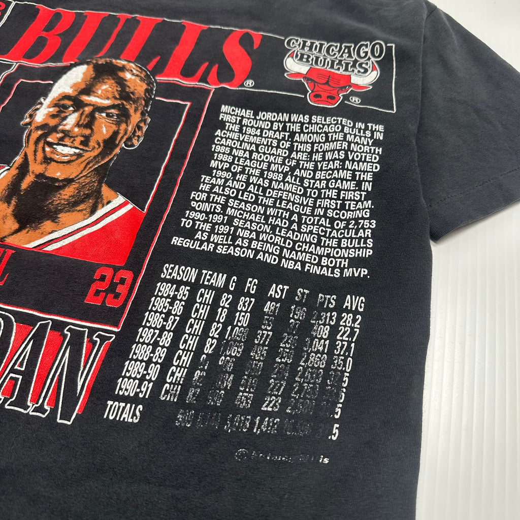 90s Nutmeg Michael Jordan Chicago Bulls Stats Tee M