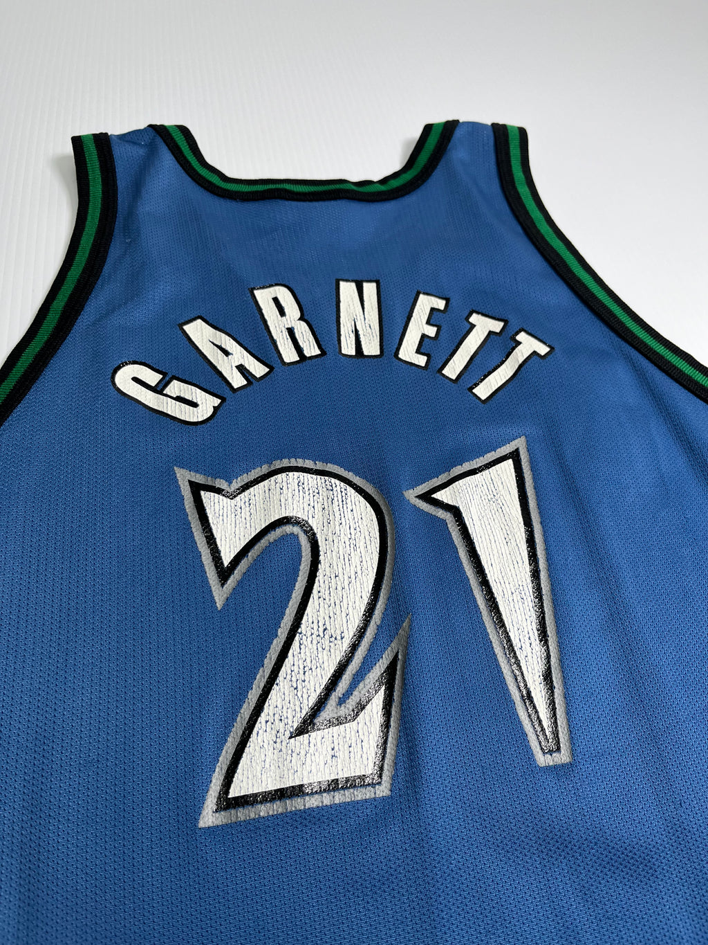 Vintage Champion Minnesota Timberwolves Kevin Garnett Jersey L