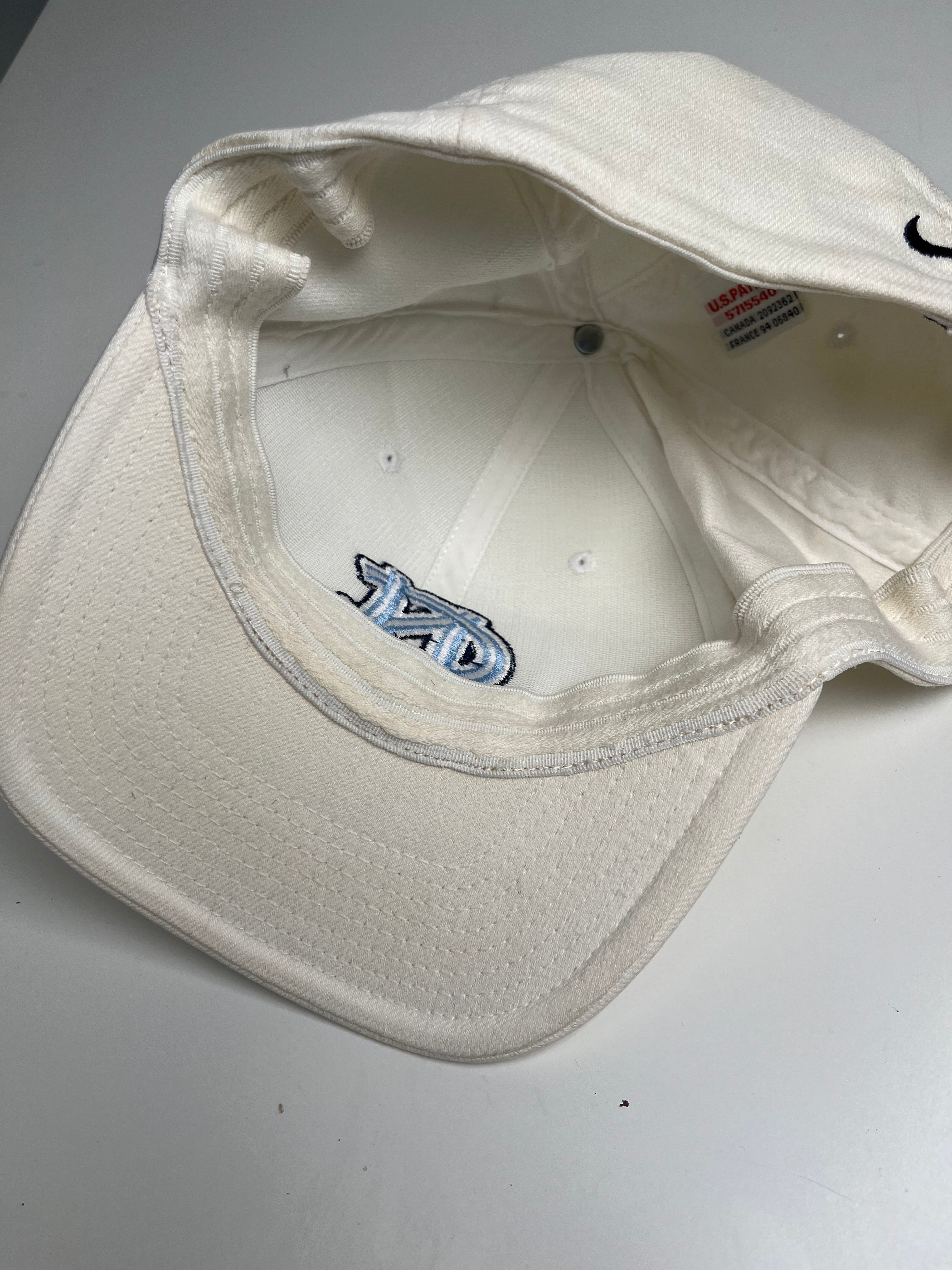 Vintage Nike University of North Carolina Fitted Hat