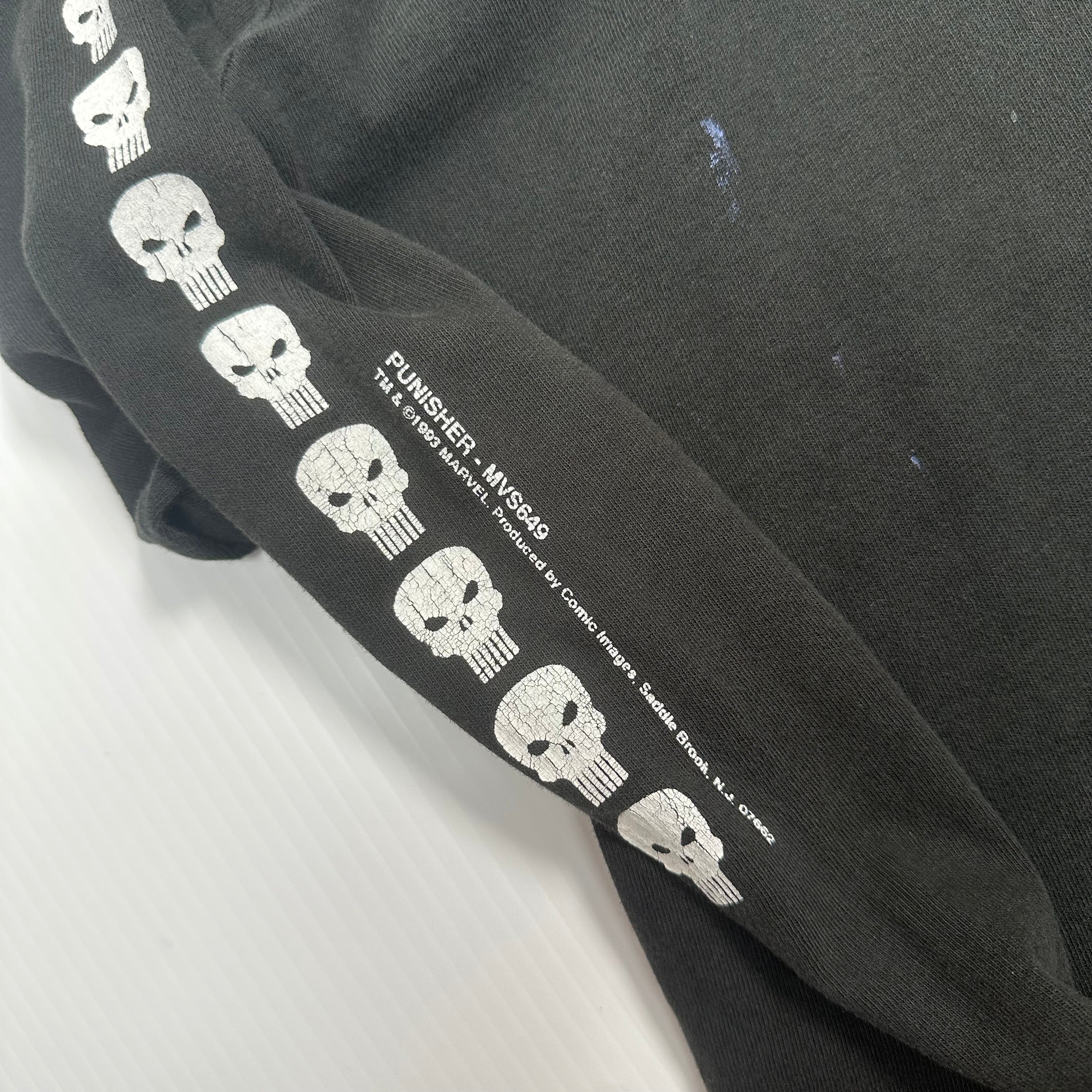 1993 Marvel Punisher Thrashed Longsleeve Shirt M