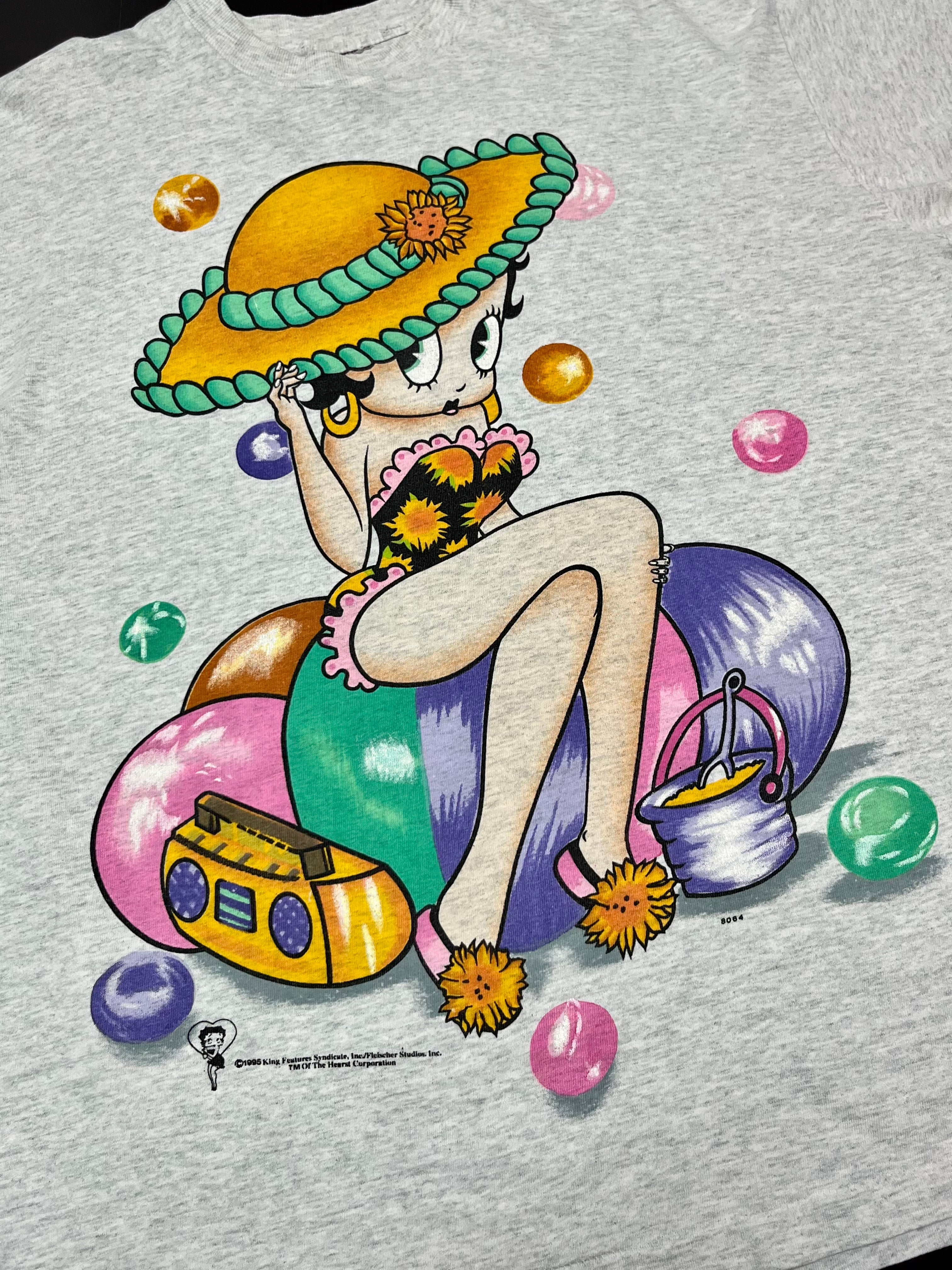 Vintage Betty Boop Beach Day Tee L