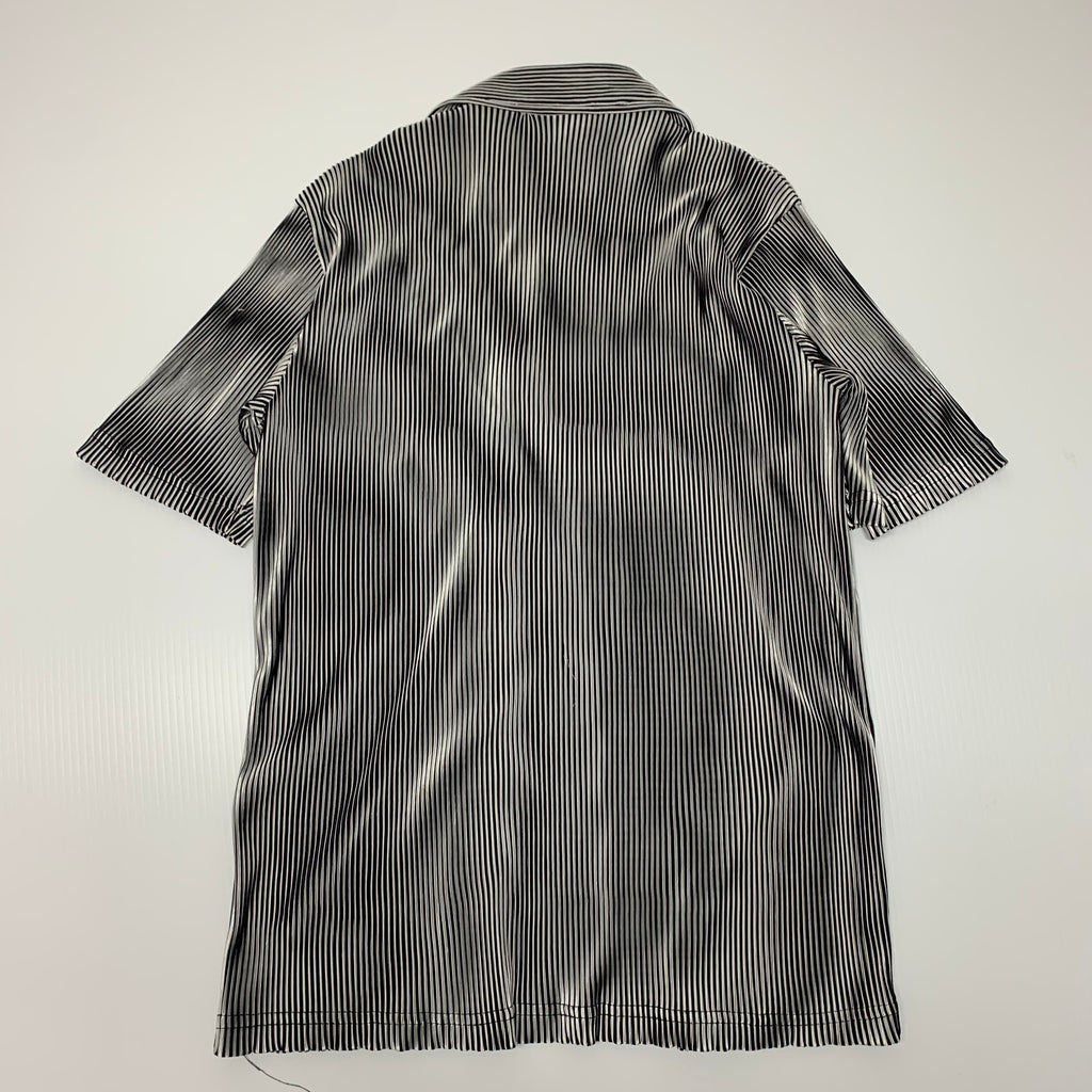 Vintage Pop Icon Button Up M